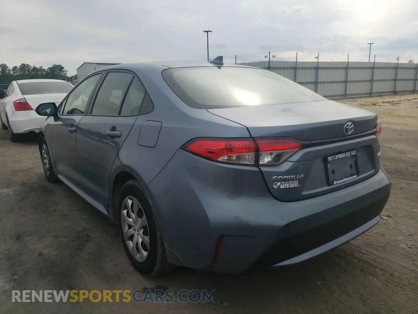 3 Photograph of a damaged car JTDEPRAEXLJ017922 TOYOTA COROLLA 2020