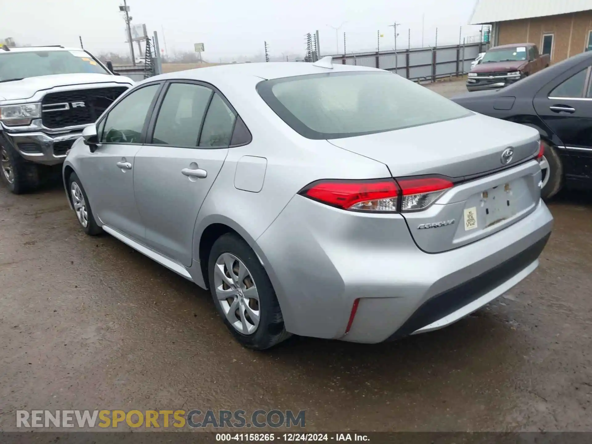 3 Photograph of a damaged car JTDEPRAEXLJ030945 TOYOTA COROLLA 2020