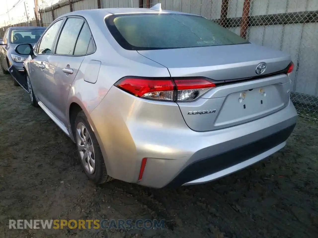 3 fotografías del automóvil dañado JTDEPRAEXLJ034719 TOYOTA COROLLA 2020