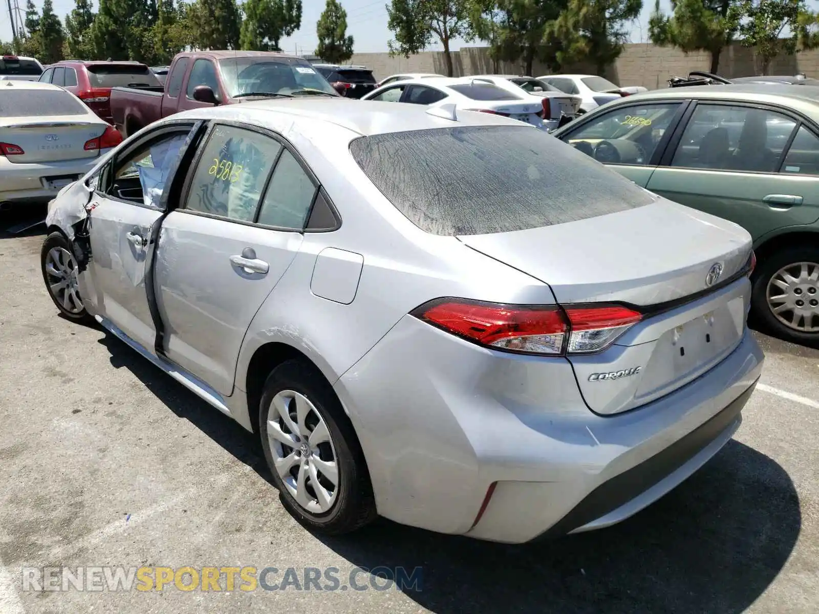 3 Photograph of a damaged car JTDEPRAEXLJ035336 TOYOTA COROLLA 2020