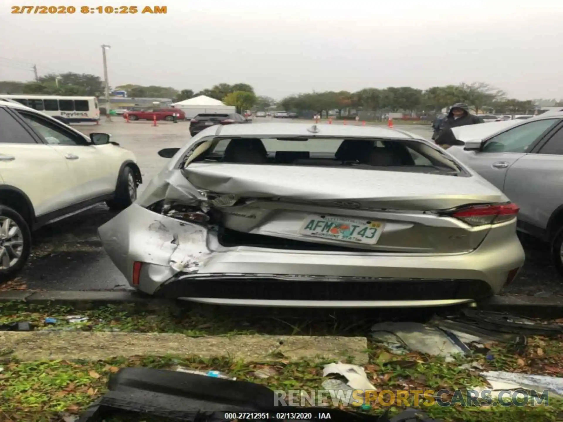 14 Photograph of a damaged car JTDEPRAEXLJ035546 TOYOTA COROLLA 2020