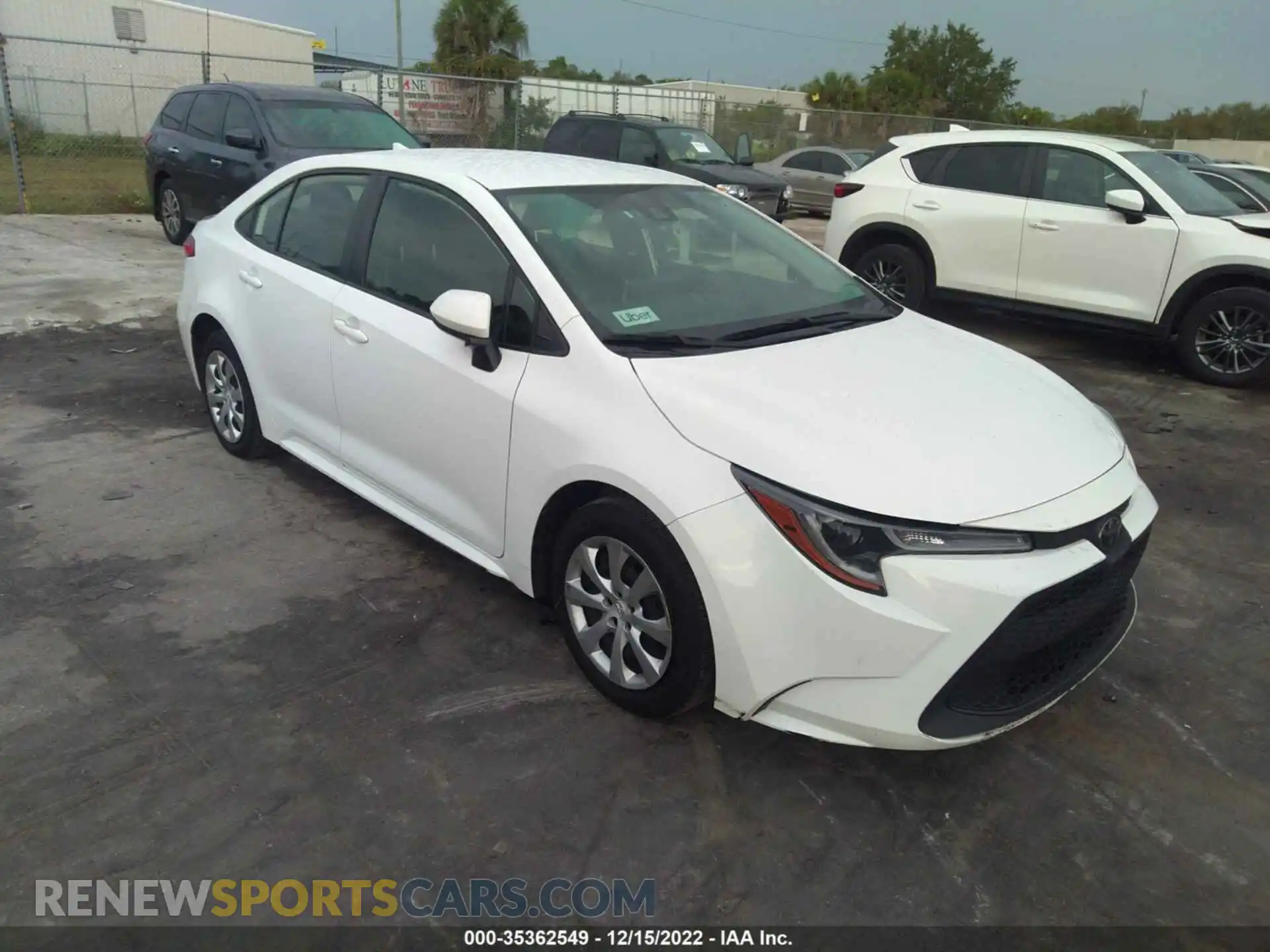 1 Photograph of a damaged car JTDEPRAEXLJ037152 TOYOTA COROLLA 2020