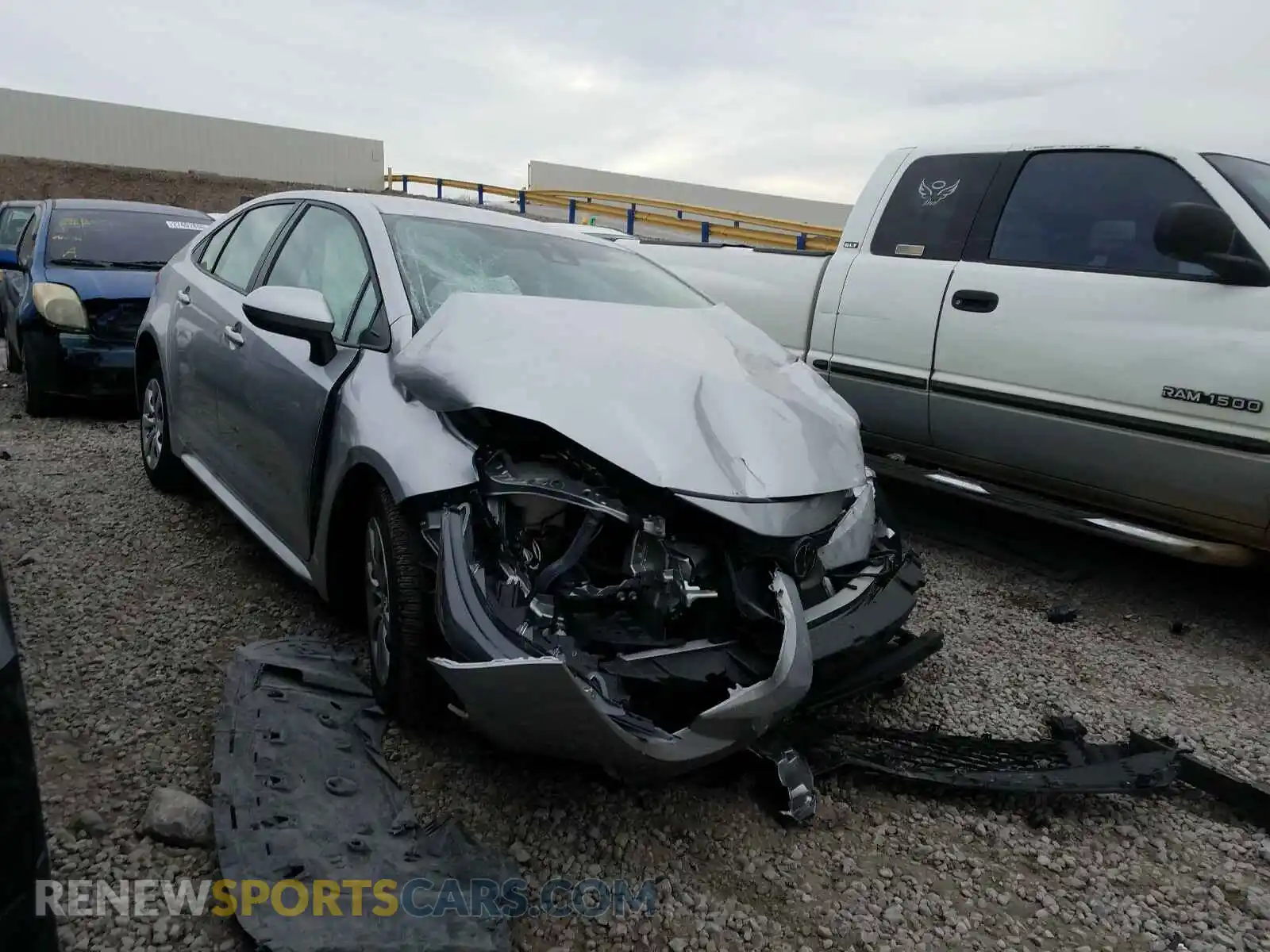 1 Photograph of a damaged car JTDEPRAEXLJ040729 TOYOTA COROLLA 2020
