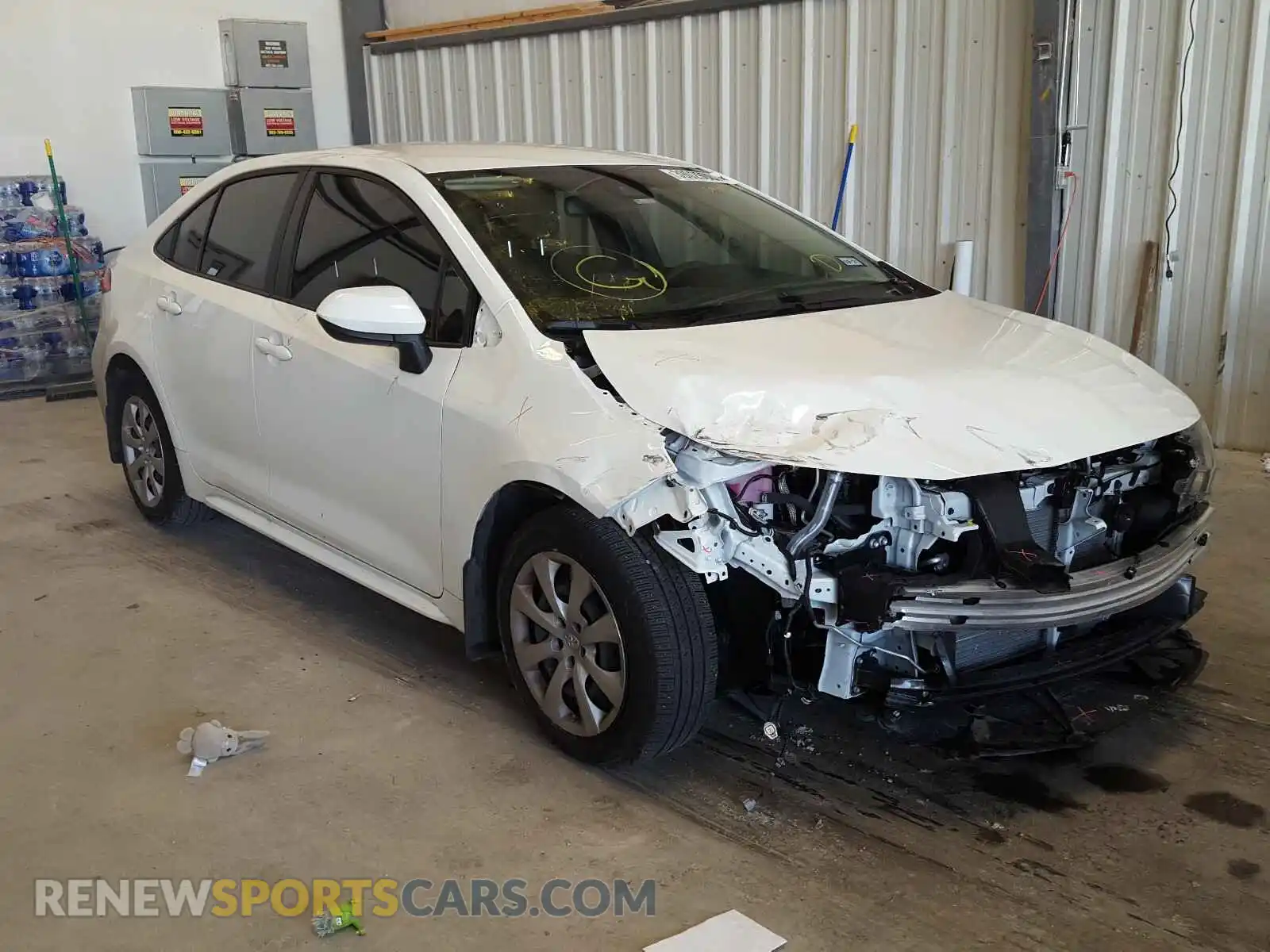 1 Photograph of a damaged car JTDEPRAEXLJ068143 TOYOTA COROLLA 2020