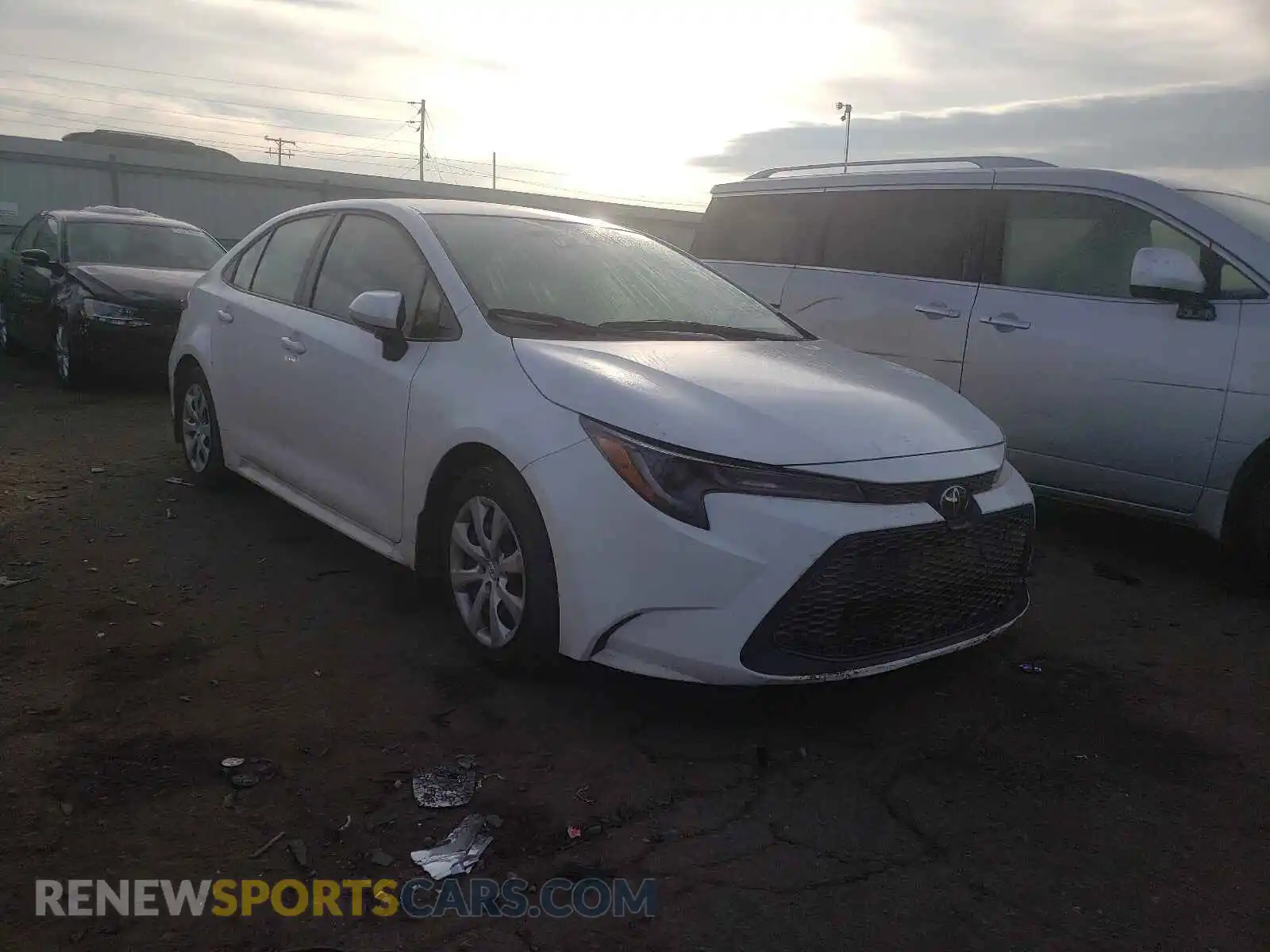 1 Photograph of a damaged car JTDEPRAEXLJ090563 TOYOTA COROLLA 2020