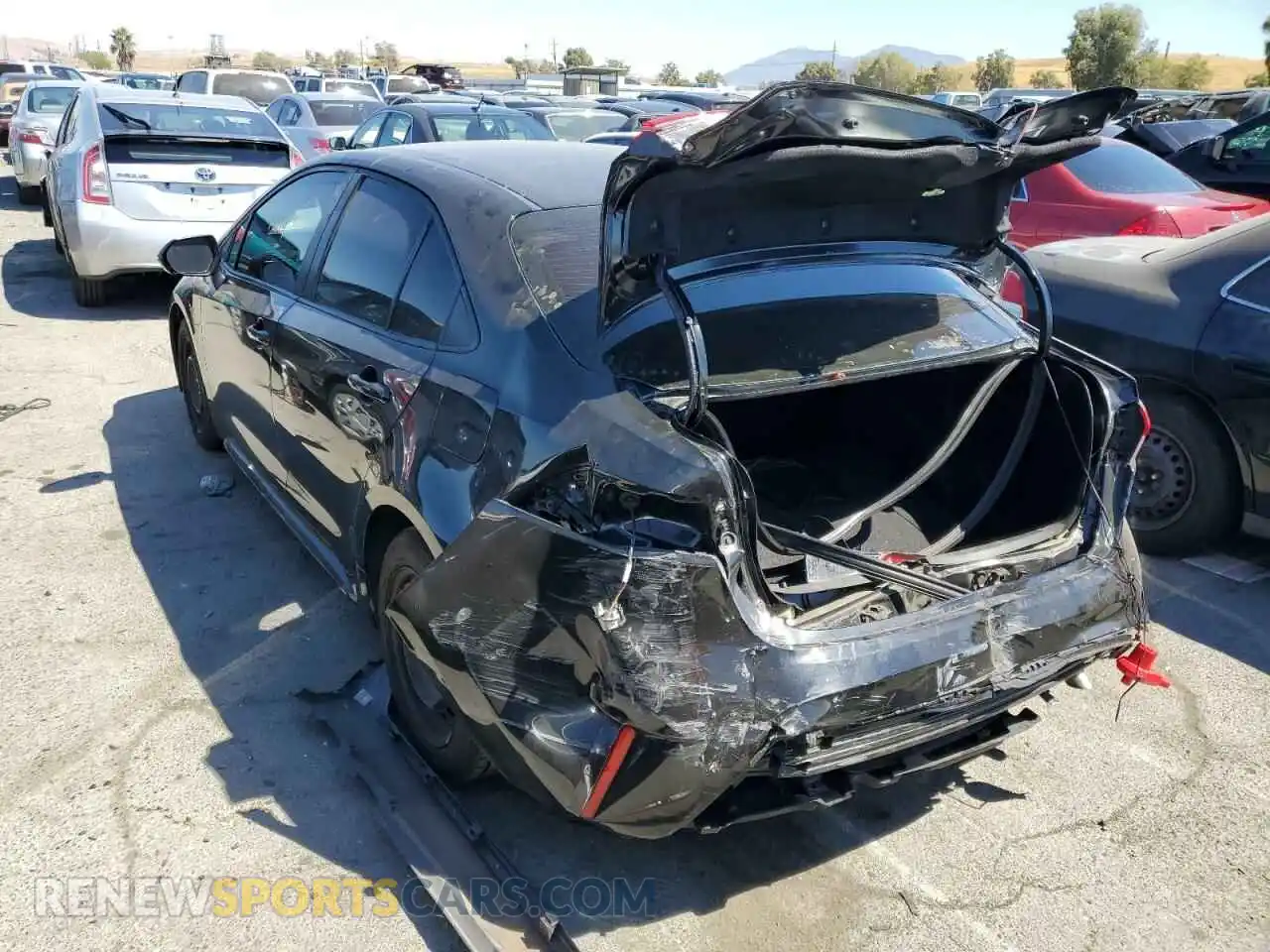 3 Photograph of a damaged car JTDEPRAEXLJ105496 TOYOTA COROLLA 2020