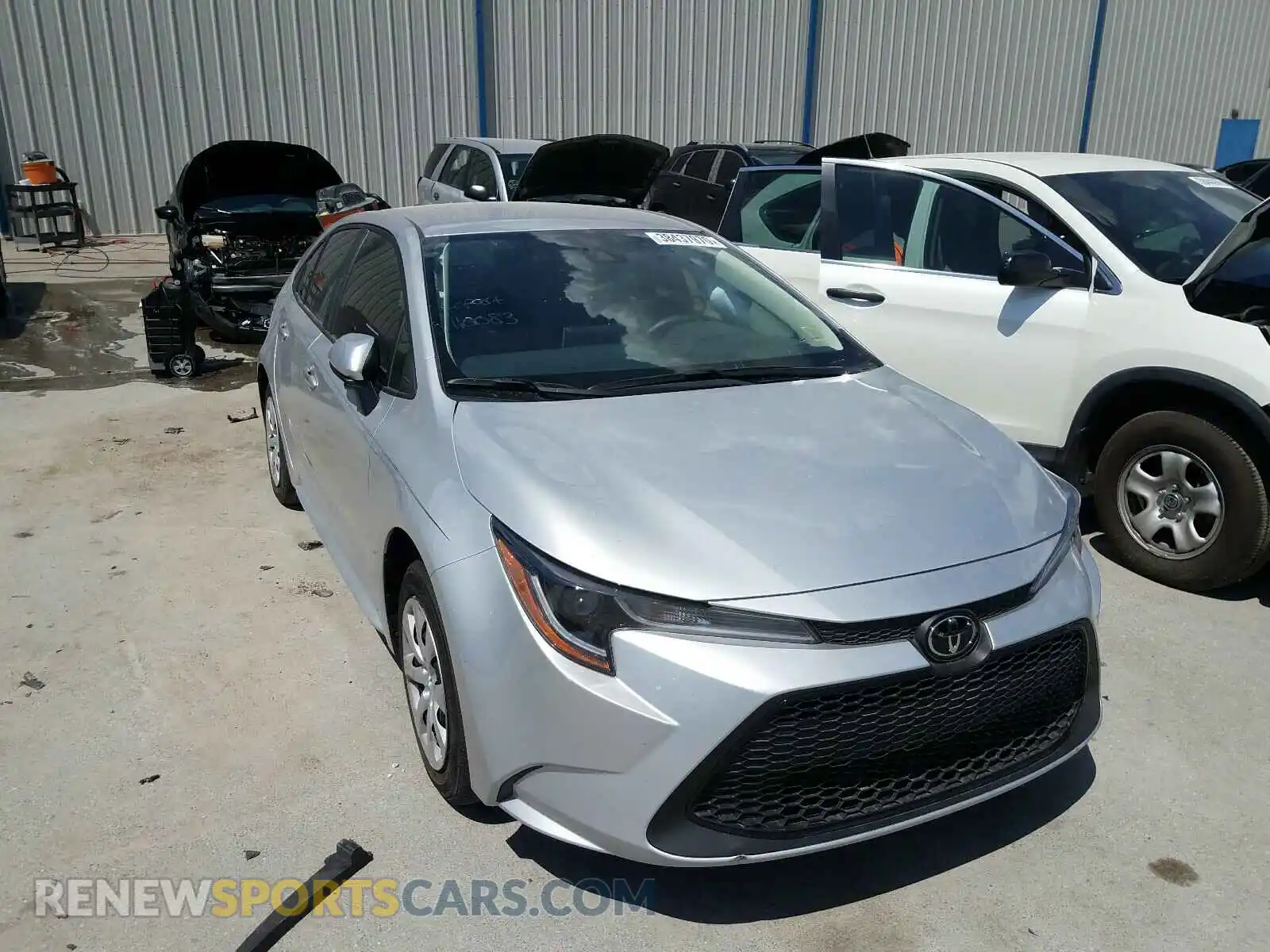 1 Photograph of a damaged car JTDEPRAEXLJ110083 TOYOTA COROLLA 2020