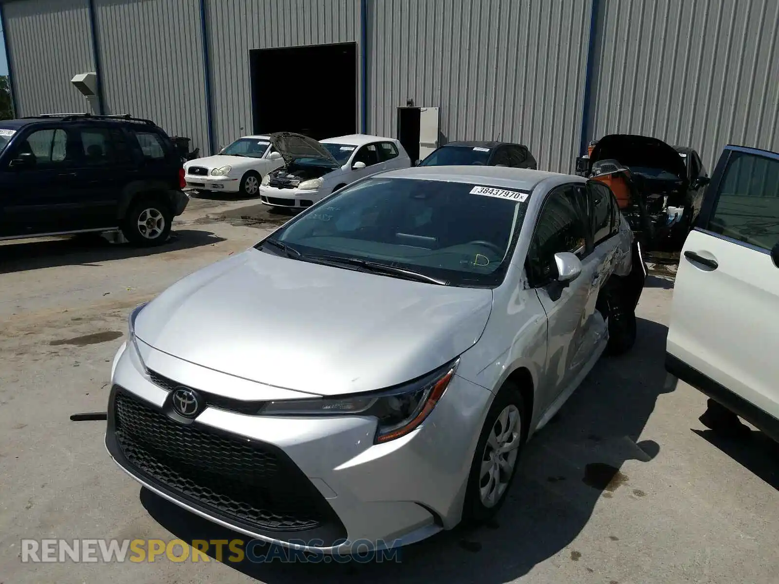 2 Photograph of a damaged car JTDEPRAEXLJ110083 TOYOTA COROLLA 2020