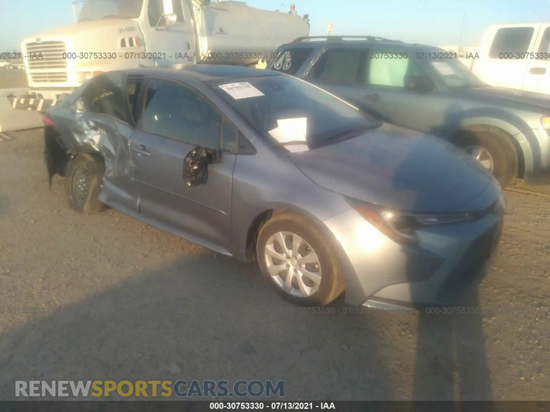 1 Photograph of a damaged car JTDEPRAEXLJ112335 TOYOTA COROLLA 2020