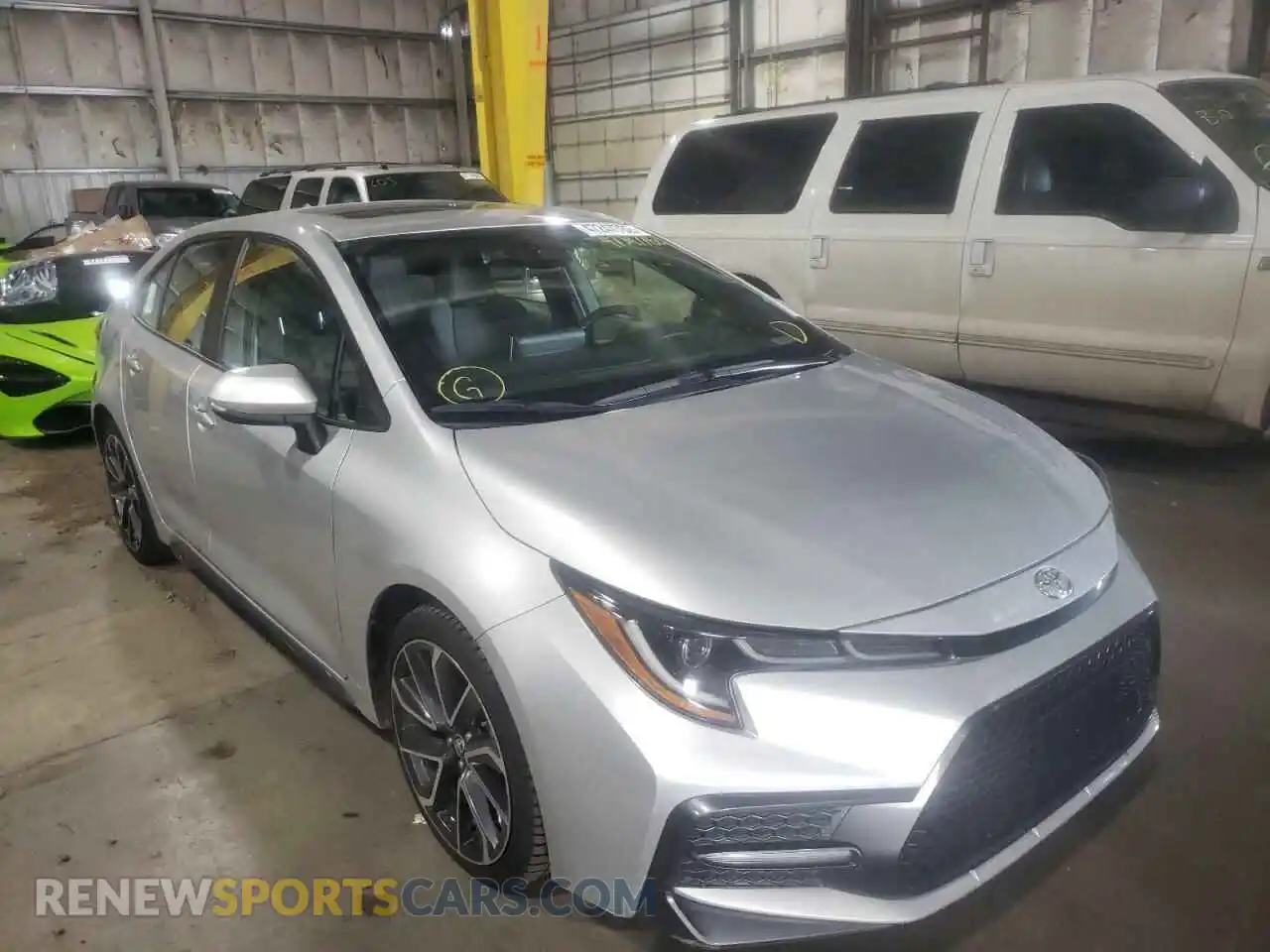 1 Photograph of a damaged car JTDP4RCE0LJ006880 TOYOTA COROLLA 2020