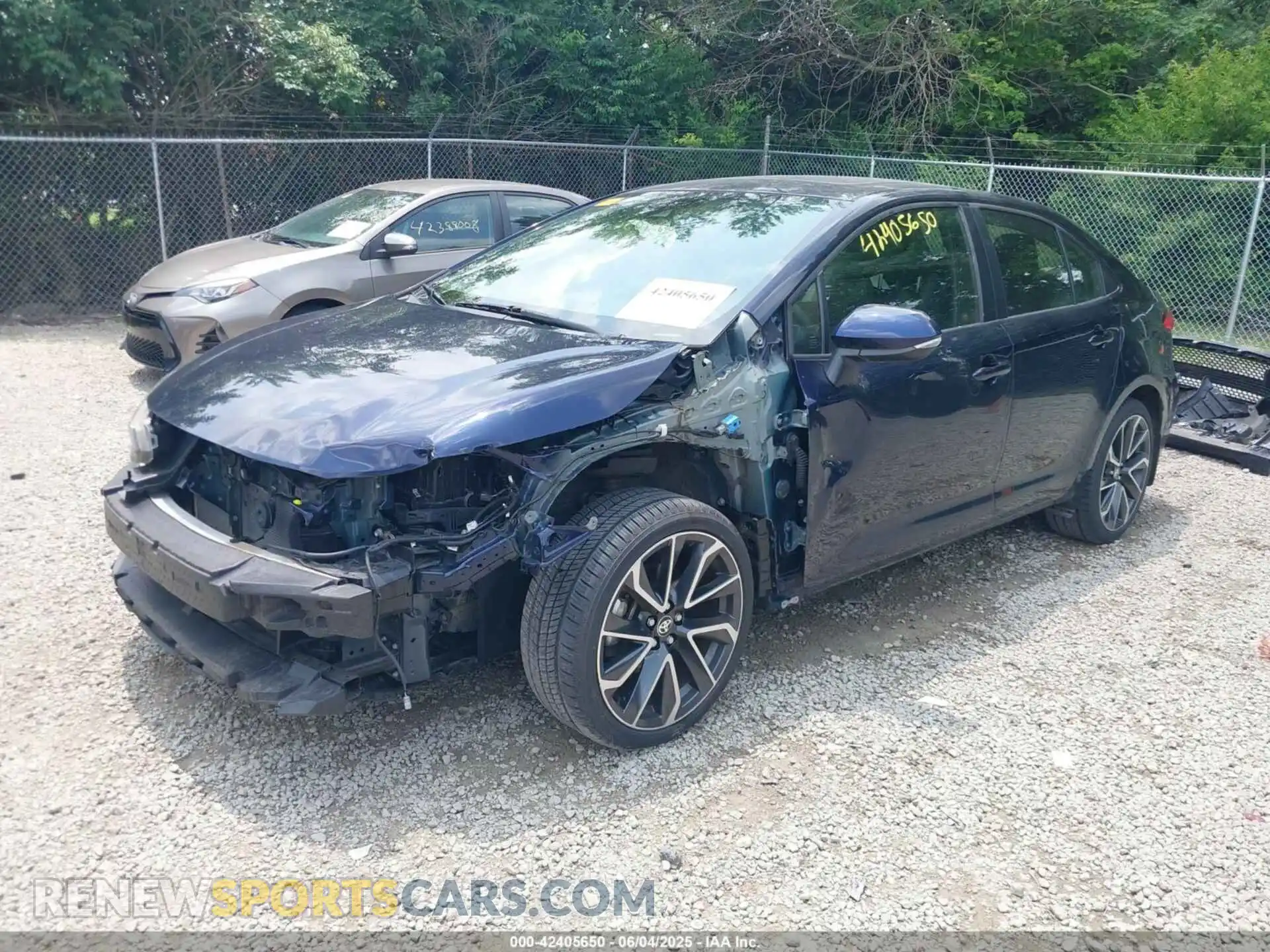 2 Photograph of a damaged car JTDP4RCE1LJ002997 TOYOTA COROLLA 2020