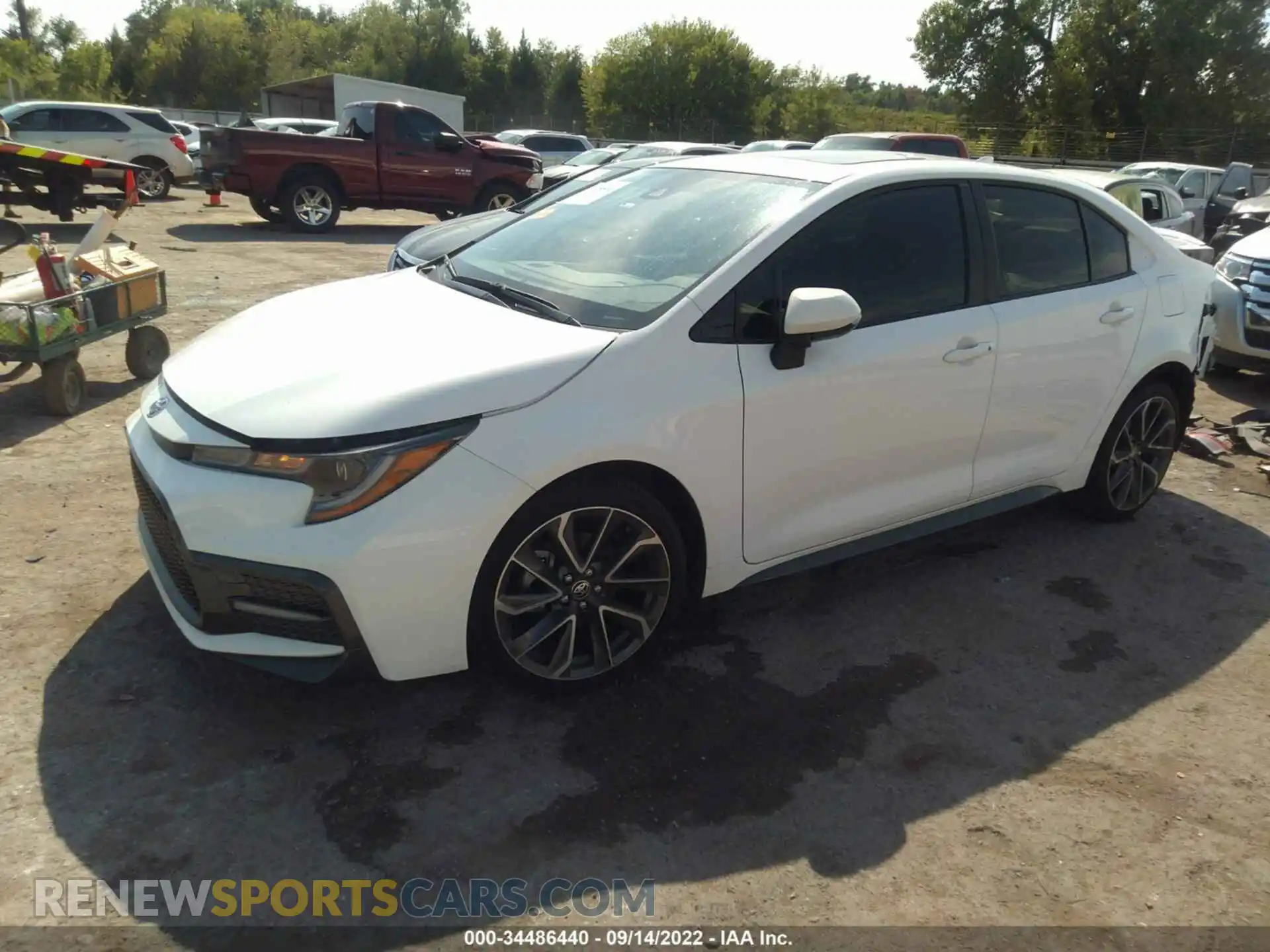 2 Фотография поврежденного автомобиля JTDP4RCE1LJ052363 TOYOTA COROLLA 2020