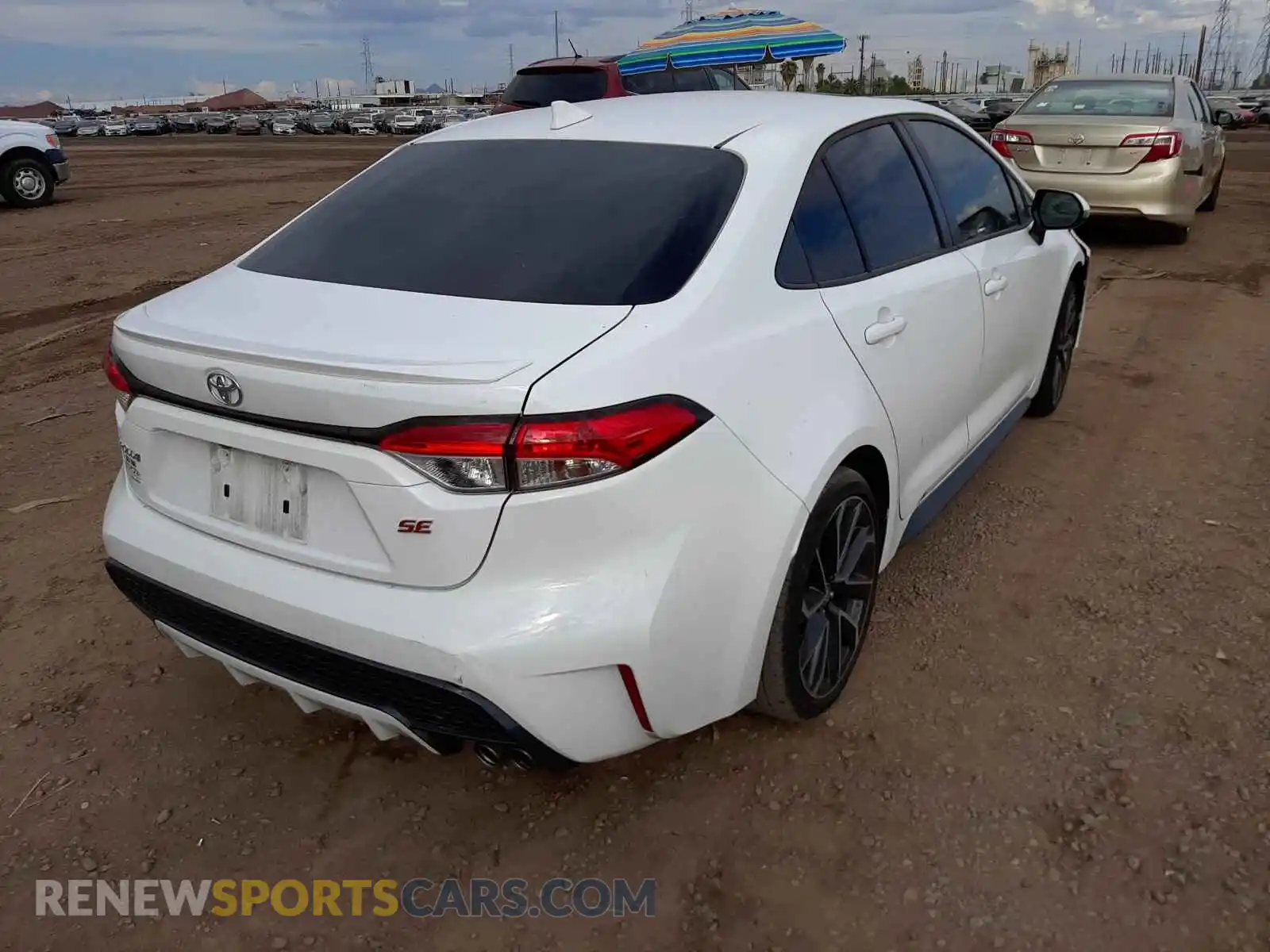3 Photograph of a damaged car JTDP4RCE3LJ018425 TOYOTA COROLLA 2020