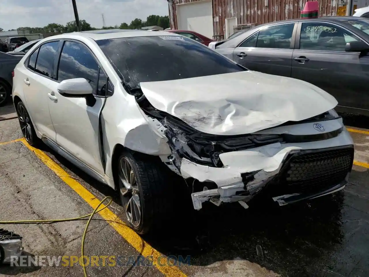 1 Photograph of a damaged car JTDP4RCE6LJ049944 TOYOTA COROLLA 2020
