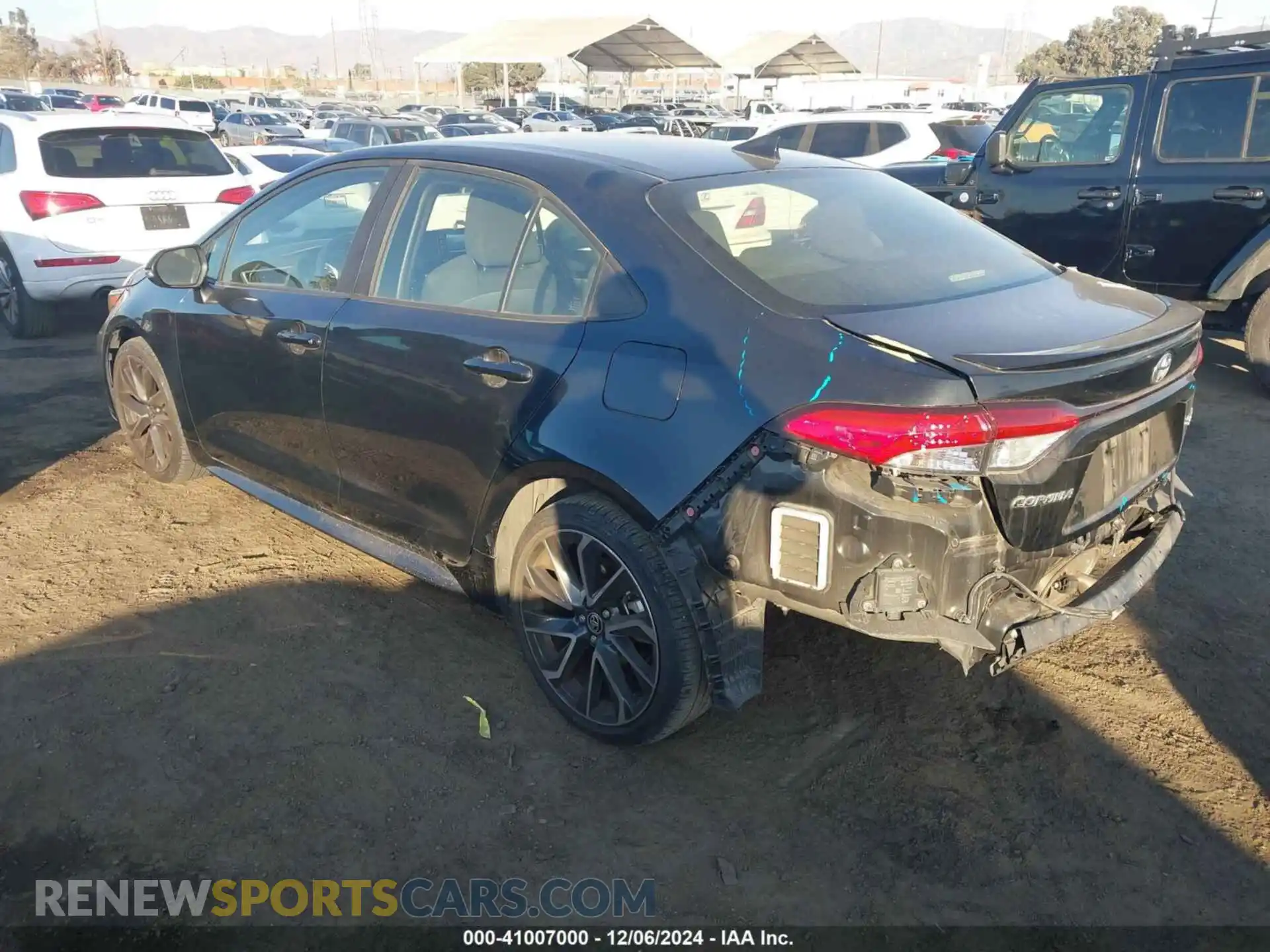 3 Photograph of a damaged car JTDP4RCEXLJ028319 TOYOTA COROLLA 2020