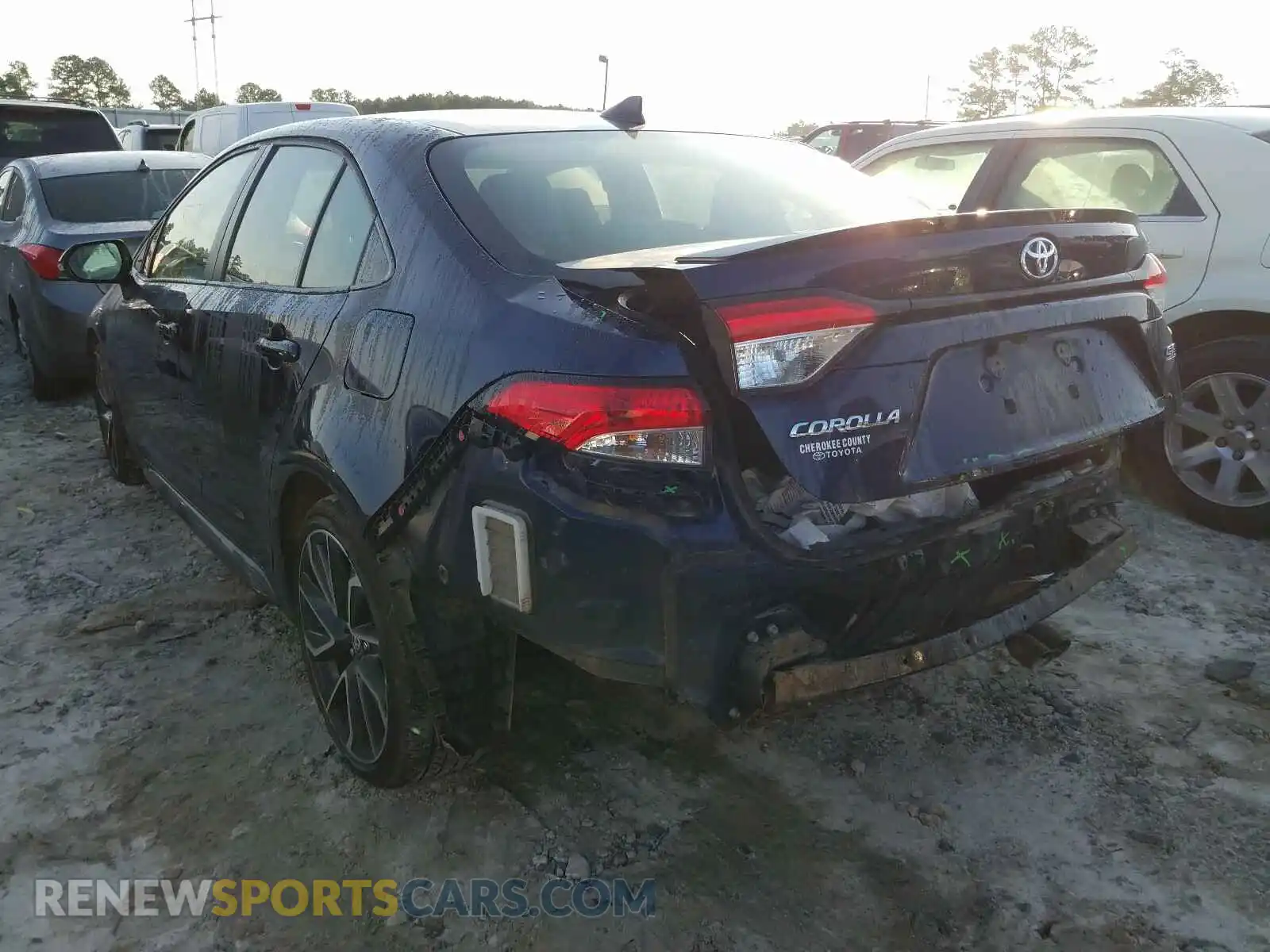 3 Photograph of a damaged car JTDS4RCE0LJ013614 TOYOTA COROLLA 2020