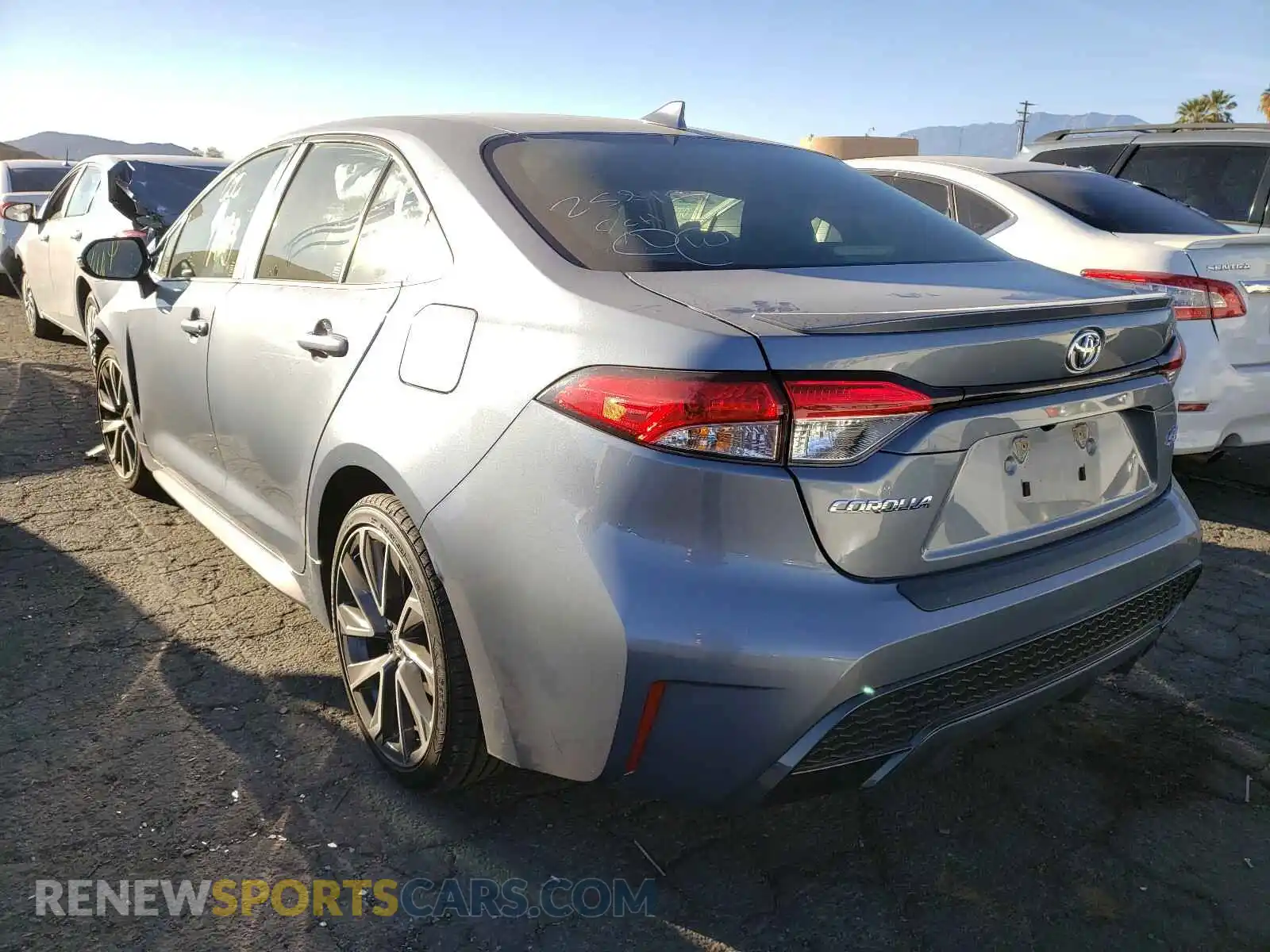 3 fotografías del automóvil dañado JTDS4RCE0LJ017971 TOYOTA COROLLA 2020