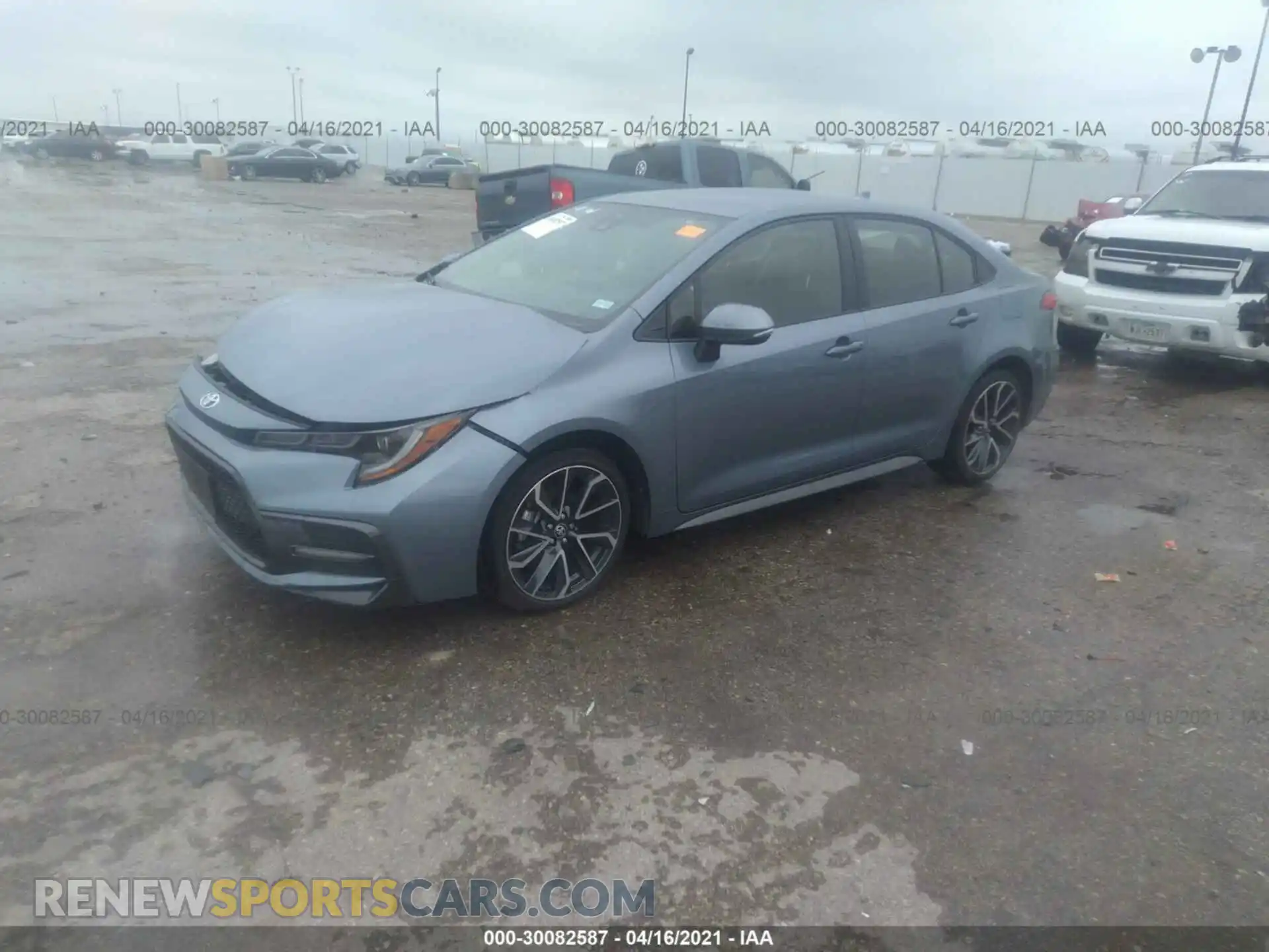 2 Photograph of a damaged car JTDS4RCE0LJ052915 TOYOTA COROLLA 2020