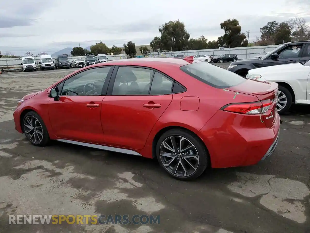 2 Photograph of a damaged car JTDS4RCE2LJ021827 TOYOTA COROLLA 2020