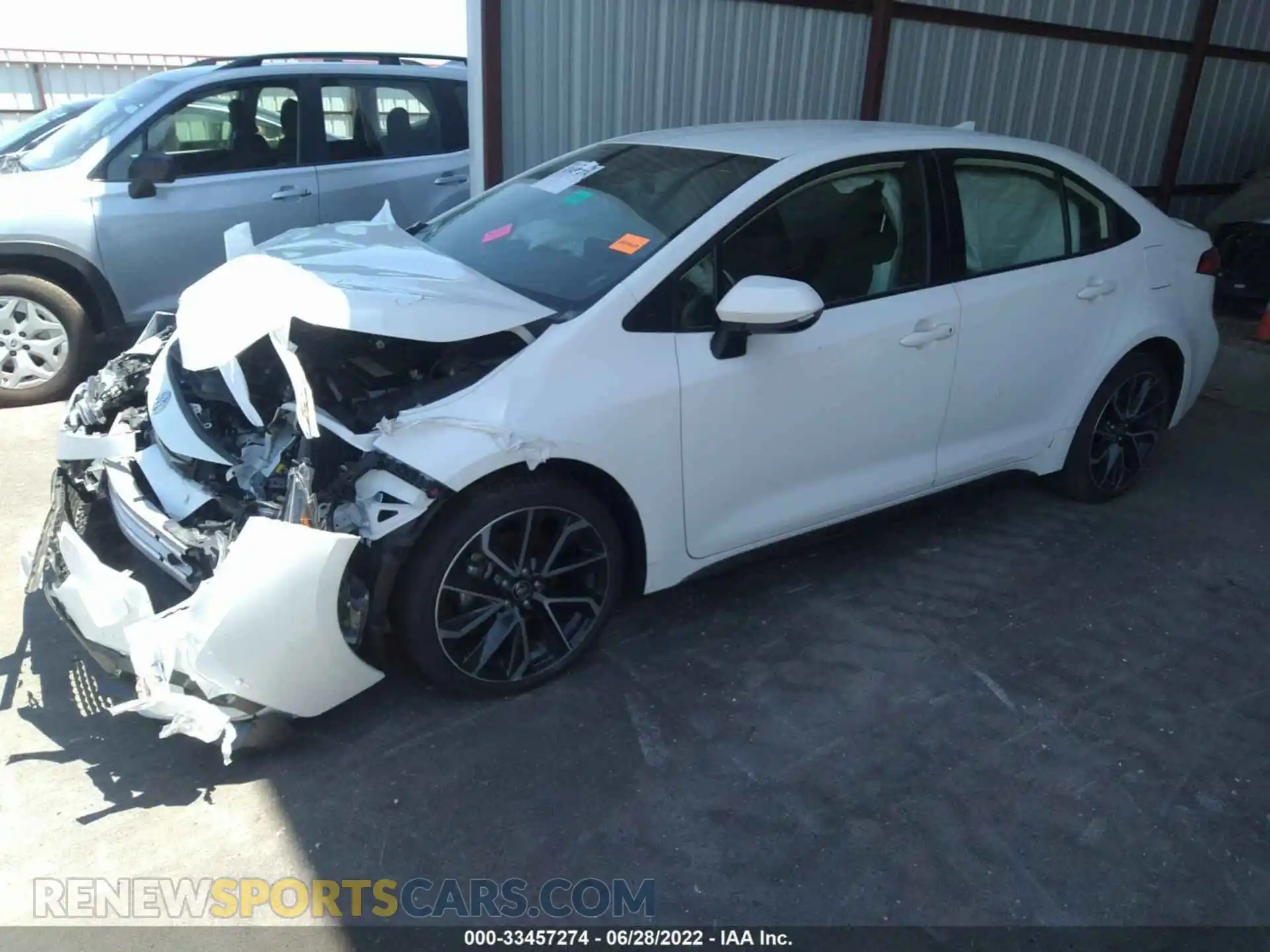 2 Фотография поврежденного автомобиля JTDS4RCE2LJ022850 TOYOTA COROLLA 2020