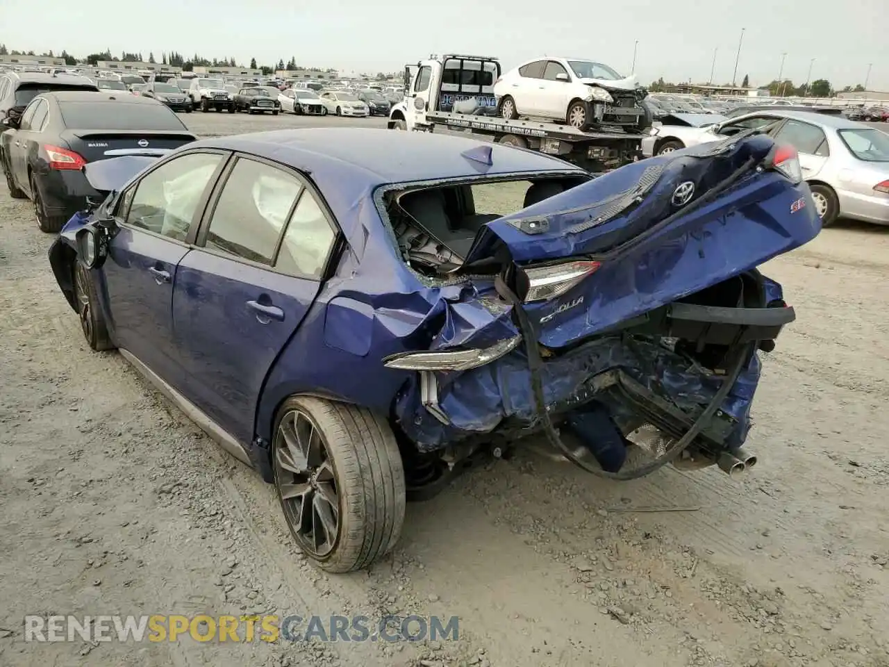 3 Photograph of a damaged car JTDS4RCE2LJ030494 TOYOTA COROLLA 2020