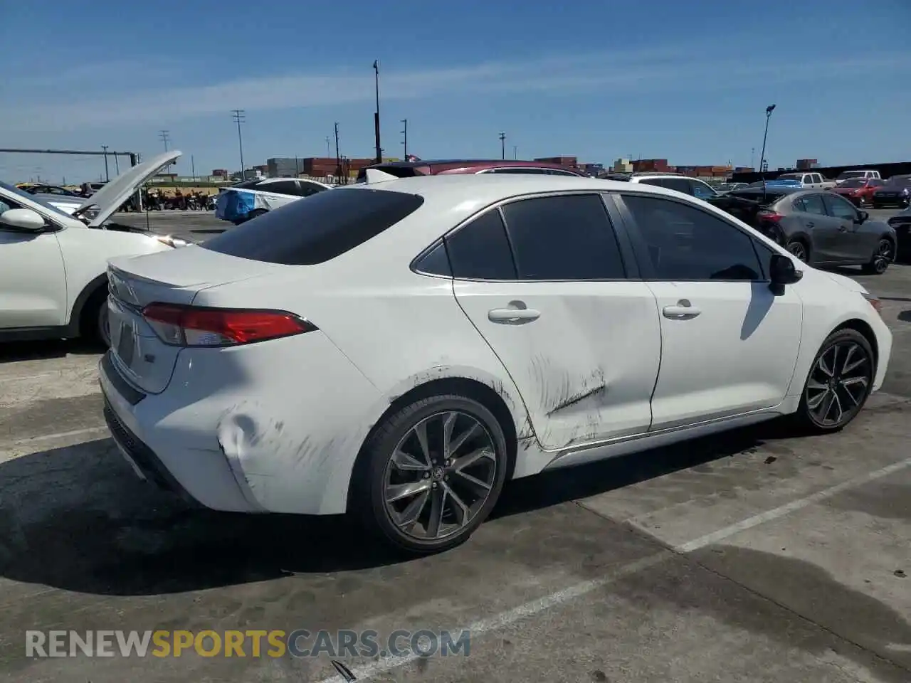 3 Photograph of a damaged car JTDS4RCE2LJ053161 TOYOTA COROLLA 2020