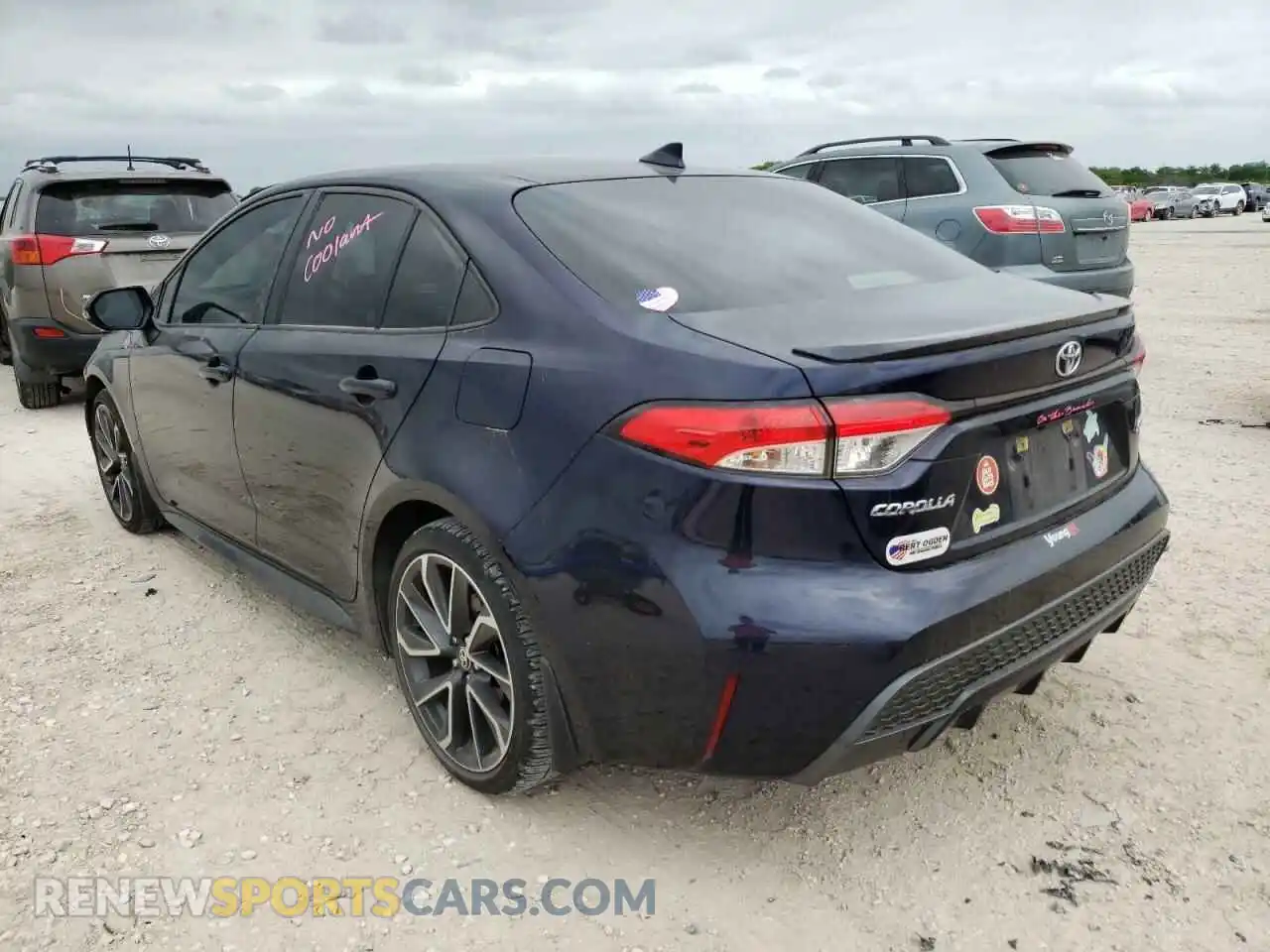 3 Photograph of a damaged car JTDS4RCE3LJ006754 TOYOTA COROLLA 2020