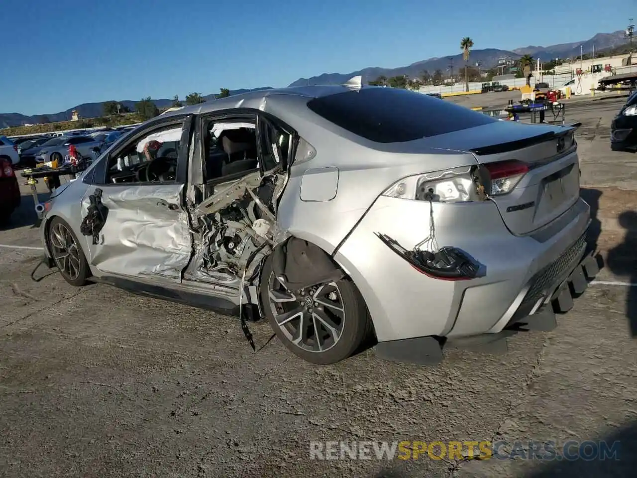 2 Photograph of a damaged car JTDS4RCE3LJ015163 TOYOTA COROLLA 2020