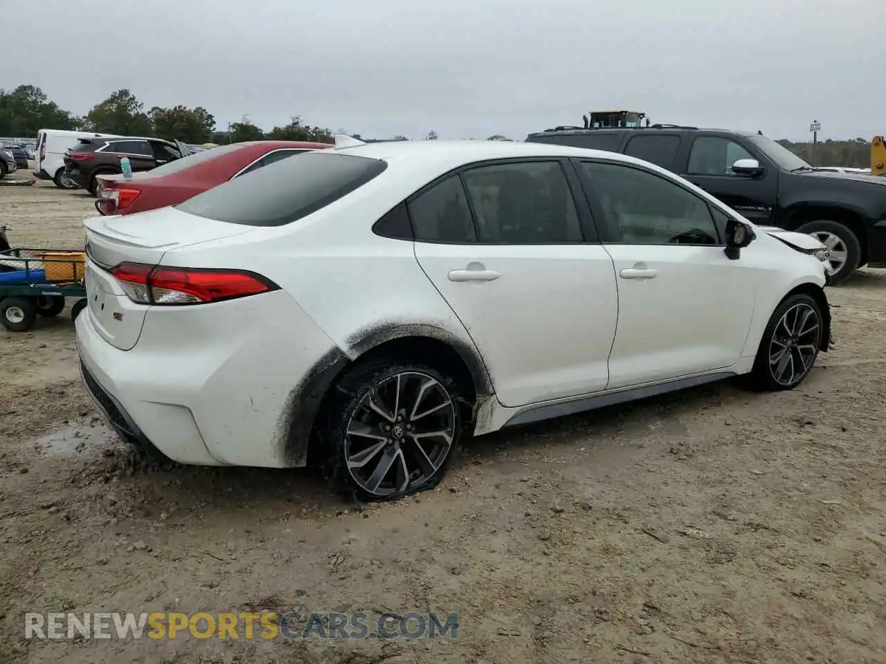 3 Photograph of a damaged car JTDS4RCE3LJ019021 TOYOTA COROLLA 2020