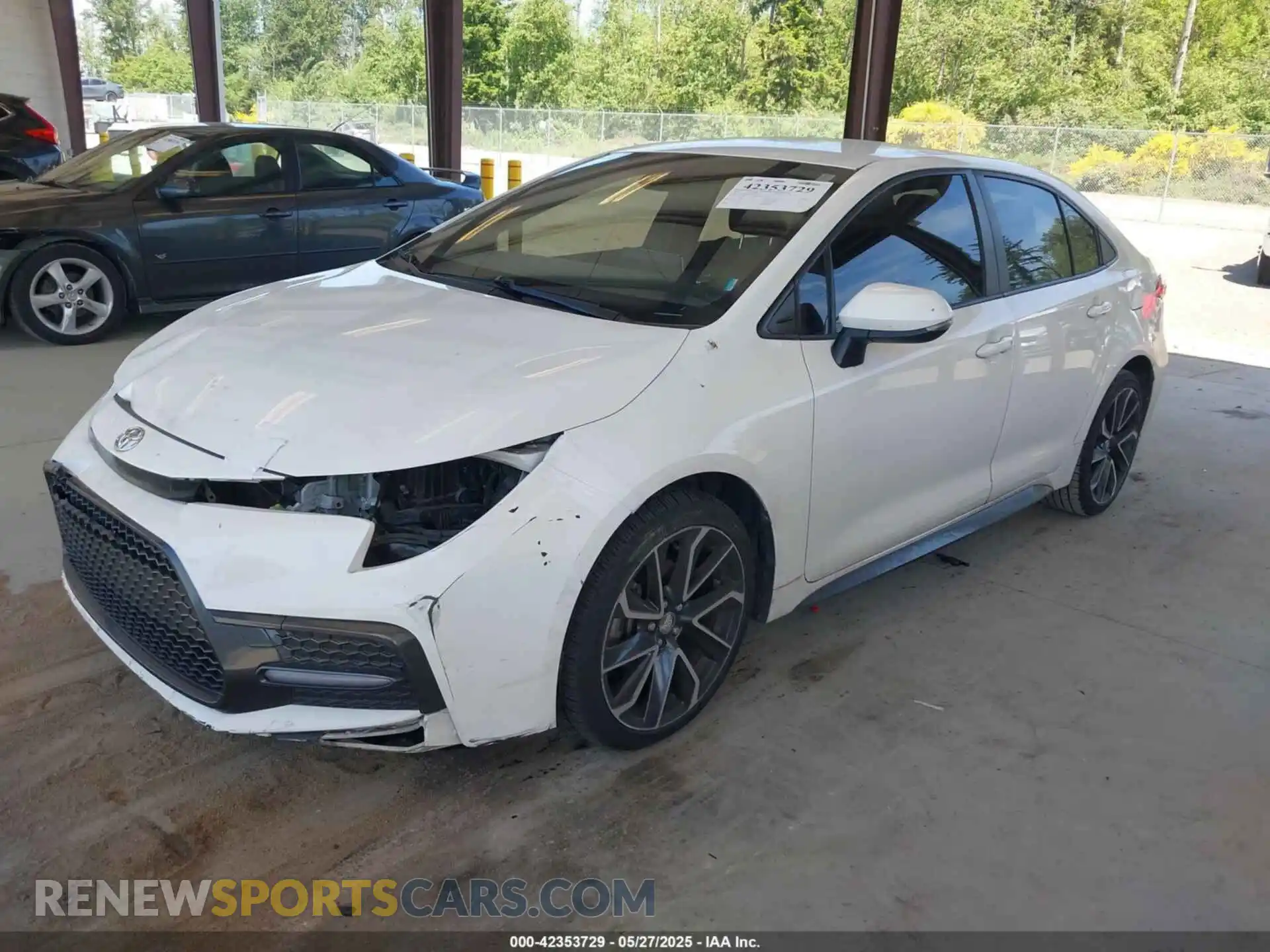 2 Photograph of a damaged car JTDS4RCE3LJ033226 TOYOTA COROLLA 2020