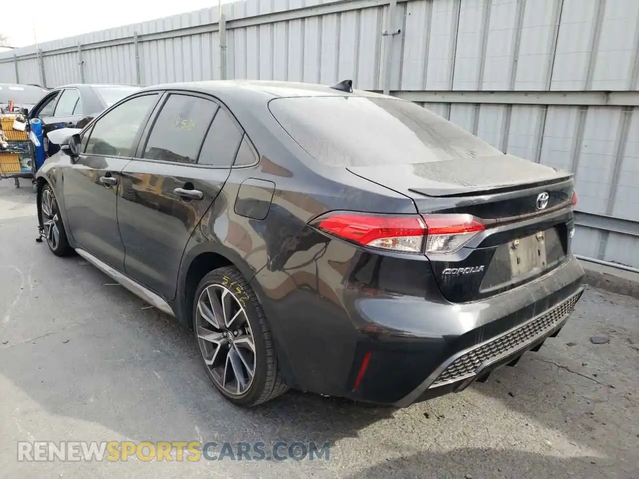 3 Photograph of a damaged car JTDS4RCE3LJ037132 TOYOTA COROLLA 2020