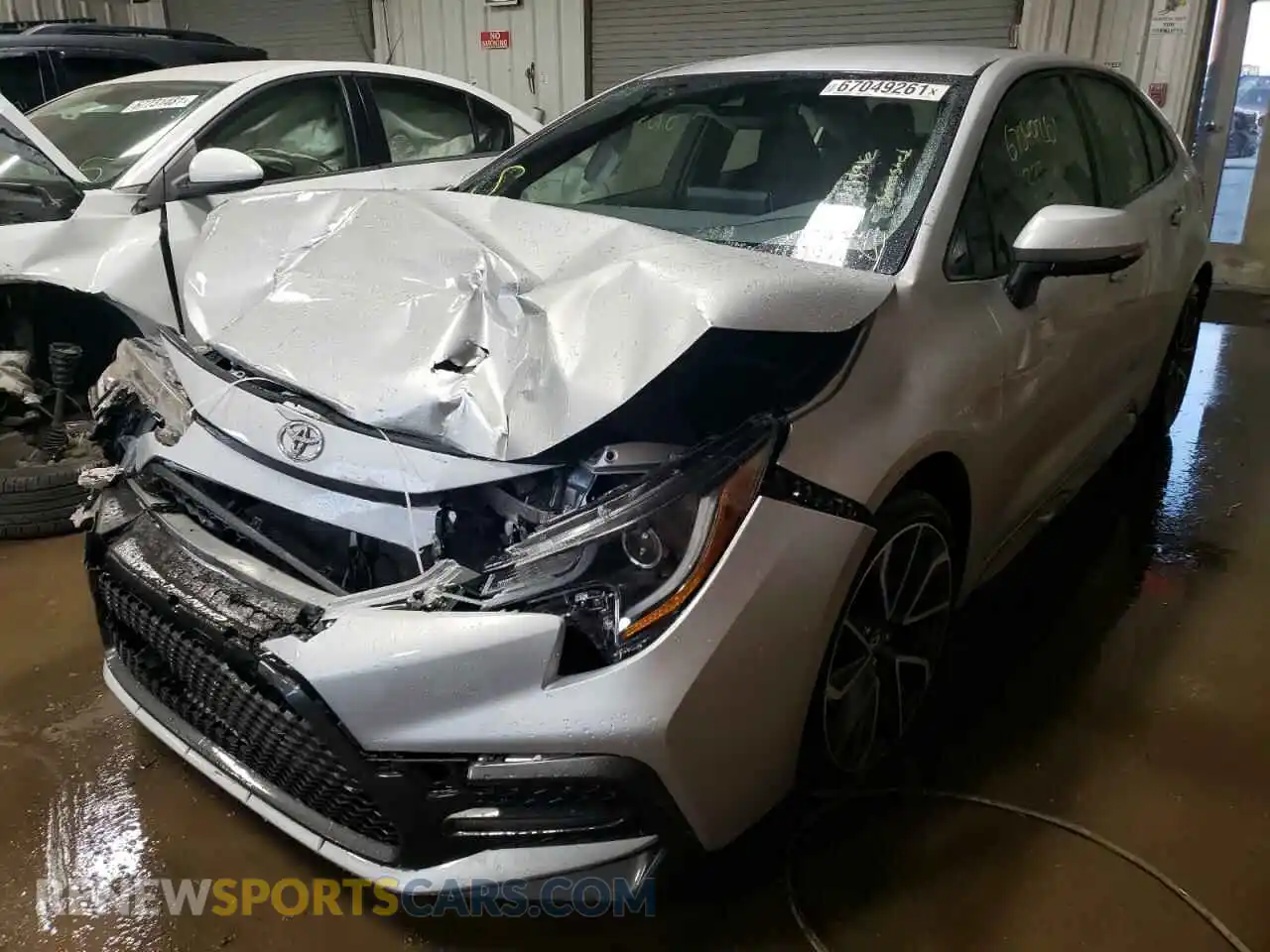 2 fotografías del automóvil dañado JTDS4RCE4LJ015060 TOYOTA COROLLA 2020