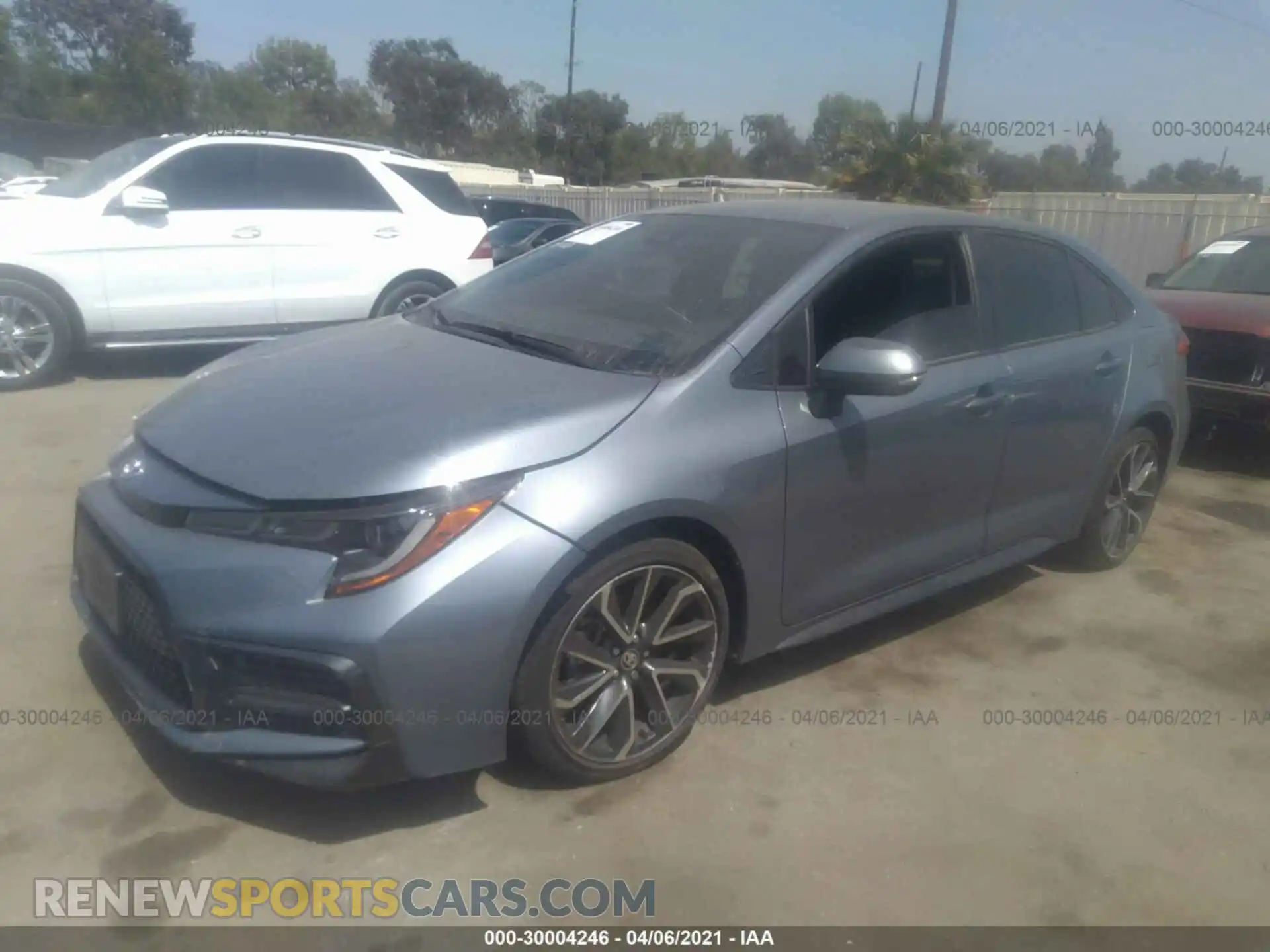 2 Photograph of a damaged car JTDS4RCE4LJ033297 TOYOTA COROLLA 2020