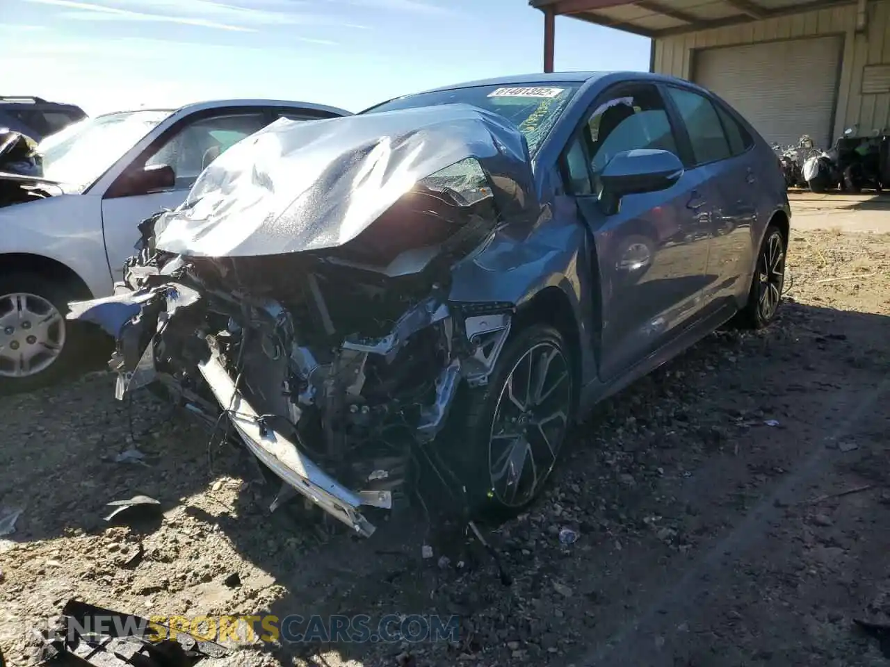 2 Photograph of a damaged car JTDS4RCE5LJ025600 TOYOTA COROLLA 2020