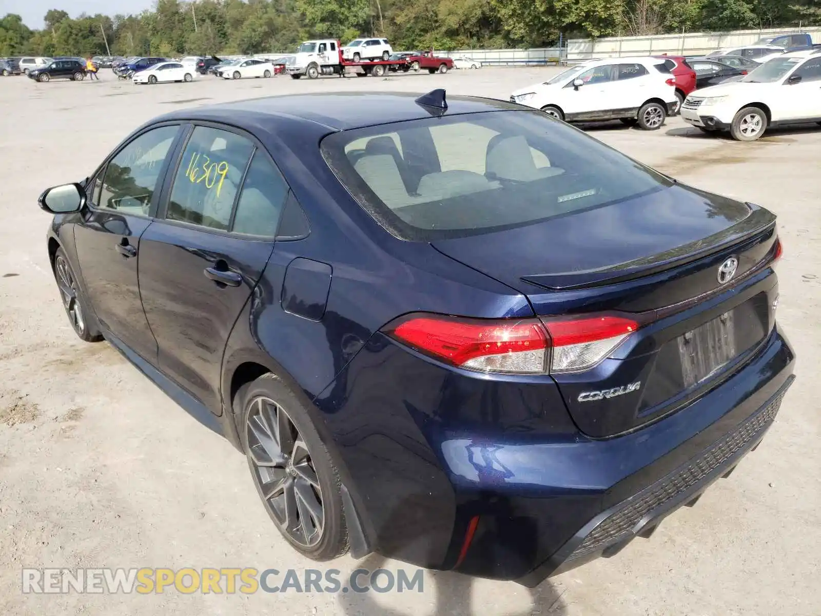 3 Photograph of a damaged car JTDS4RCE5LJ035673 TOYOTA COROLLA 2020