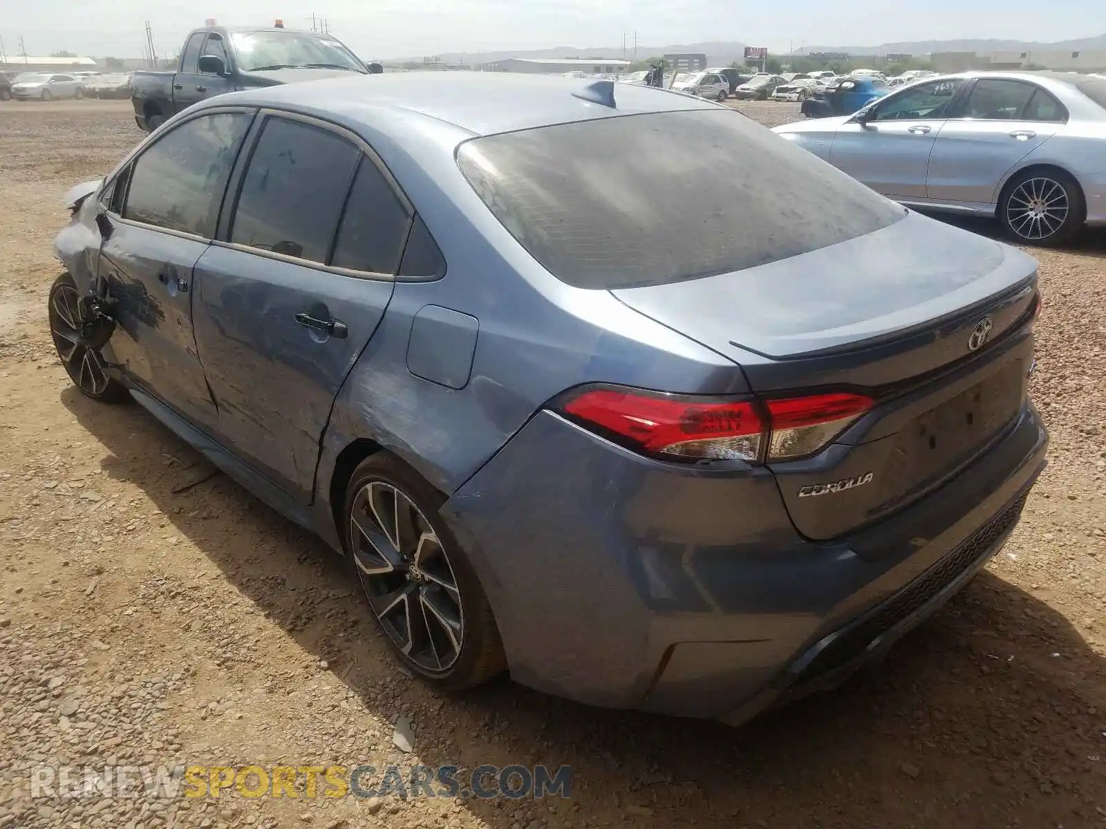 3 Photograph of a damaged car JTDS4RCE5LJ041702 TOYOTA COROLLA 2020