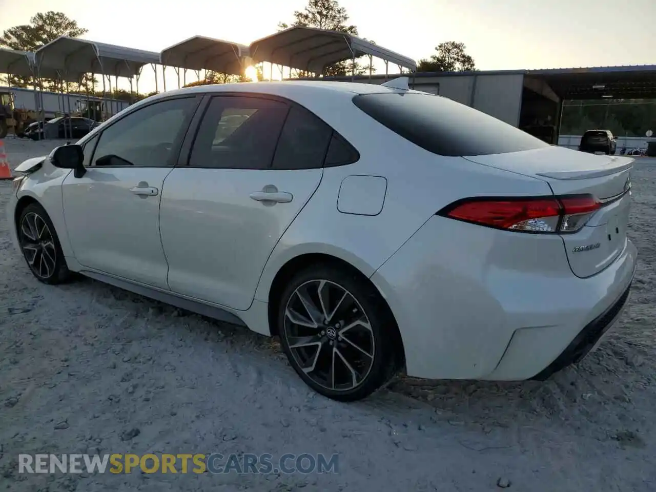 2 Photograph of a damaged car JTDS4RCE5LJ051355 TOYOTA COROLLA 2020