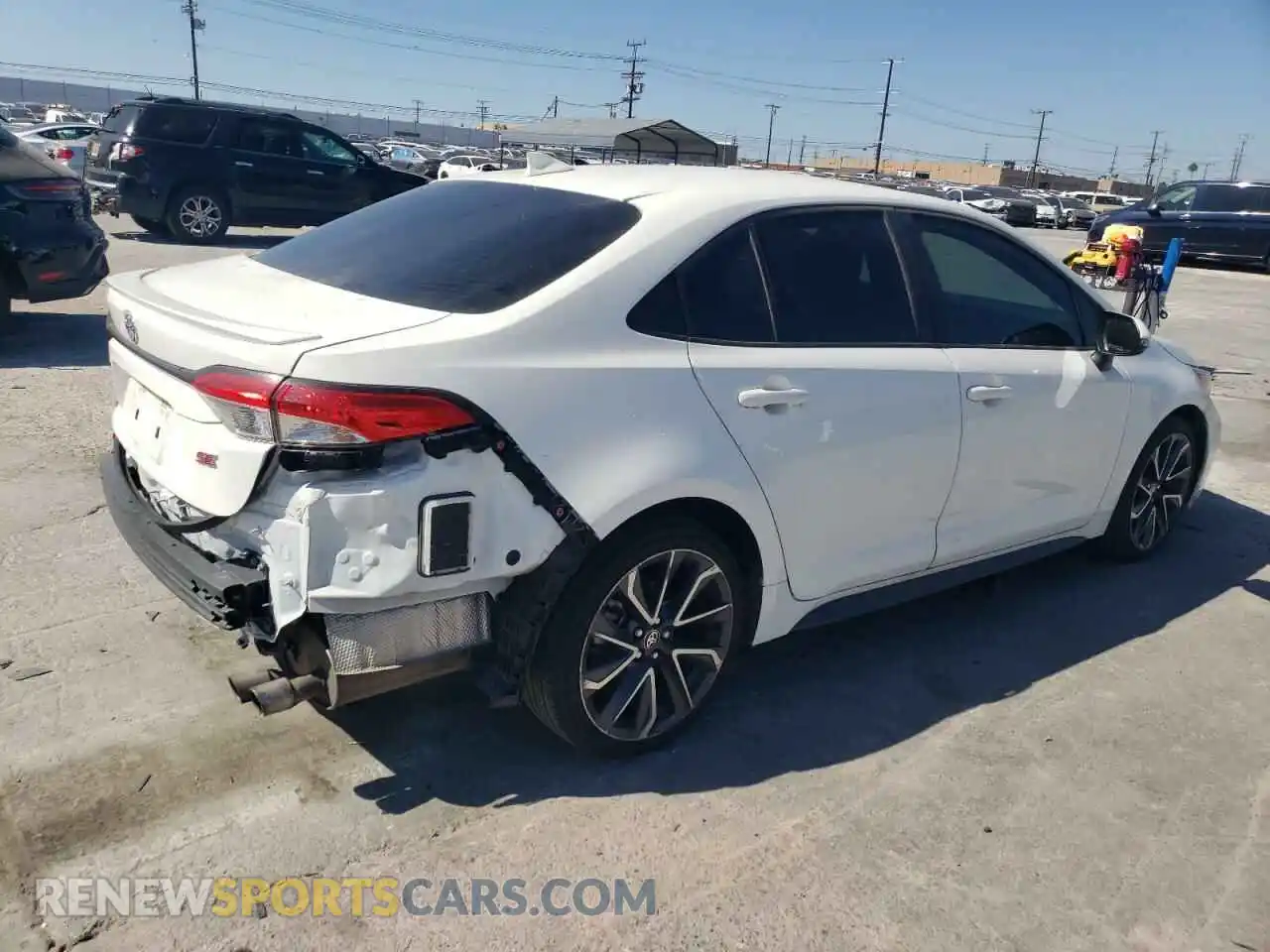 3 Photograph of a damaged car JTDS4RCE6LJ018056 TOYOTA COROLLA 2020