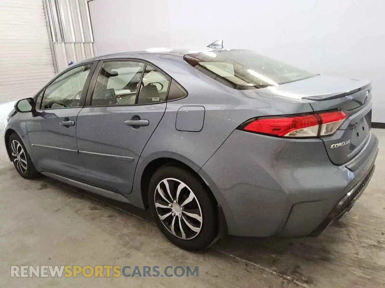 2 Photograph of a damaged car JTDS4RCE6LJ032023 TOYOTA COROLLA 2020