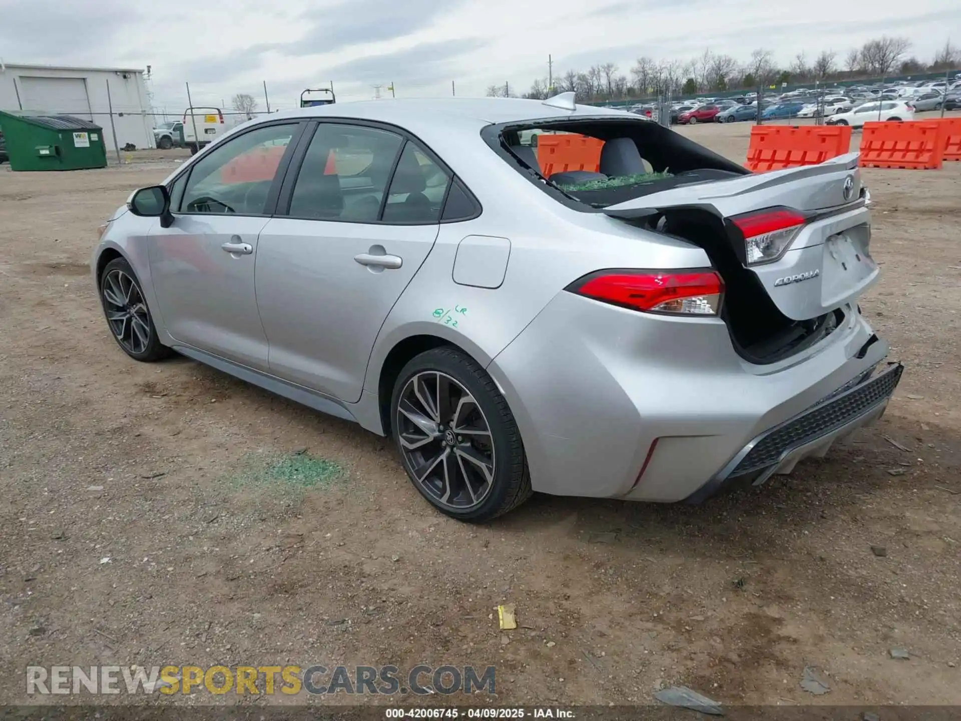 3 Photograph of a damaged car JTDS4RCE7LJ027655 TOYOTA COROLLA 2020