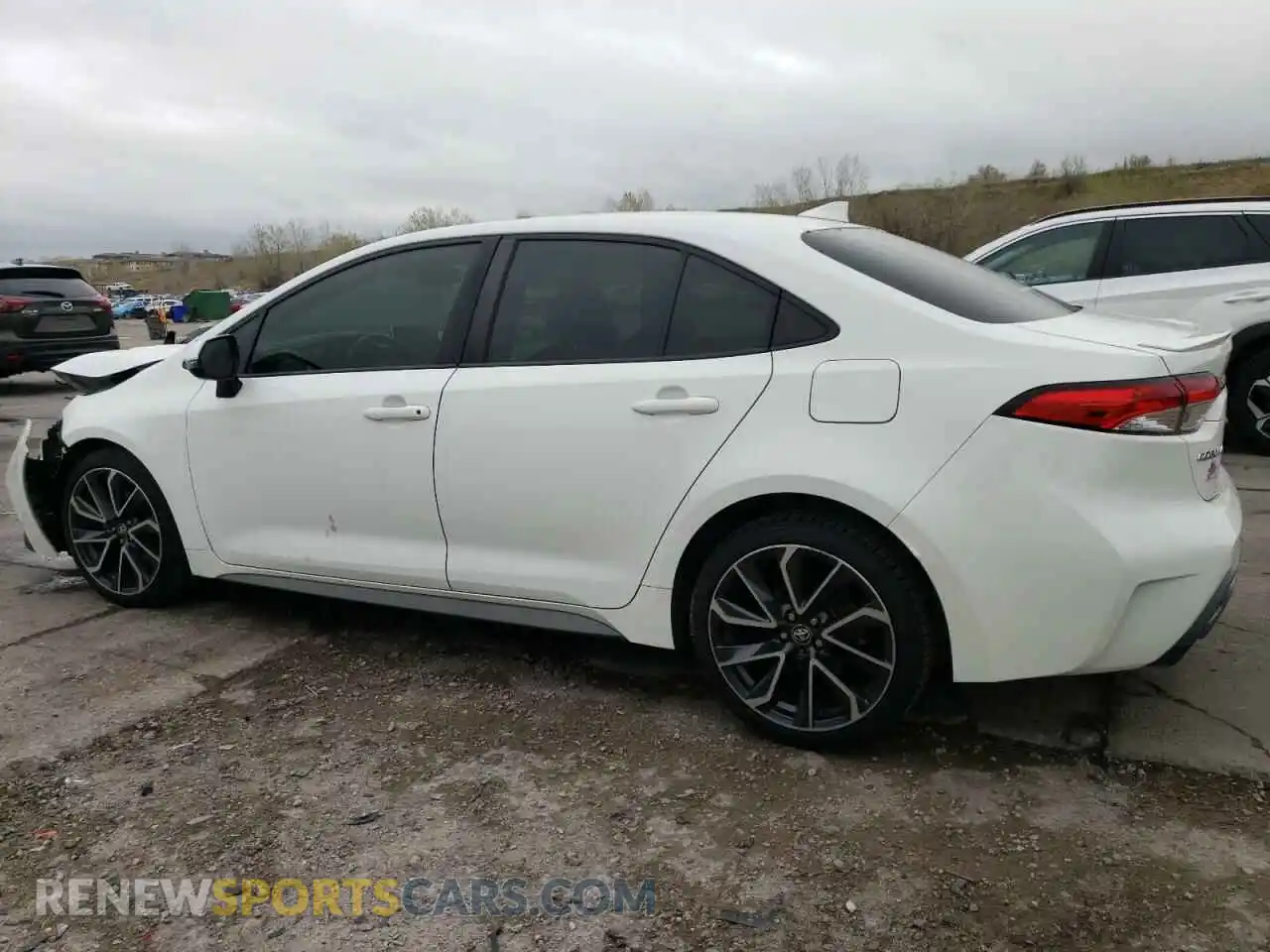 2 Photograph of a damaged car JTDS4RCE7LJ032516 TOYOTA COROLLA 2020