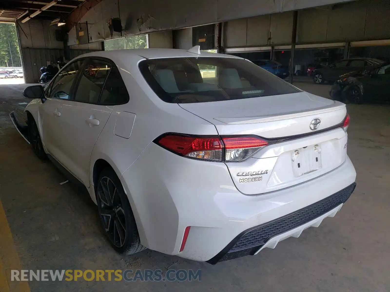 3 Фотография поврежденного автомобиля JTDS4RCE8LJ014767 TOYOTA COROLLA 2020