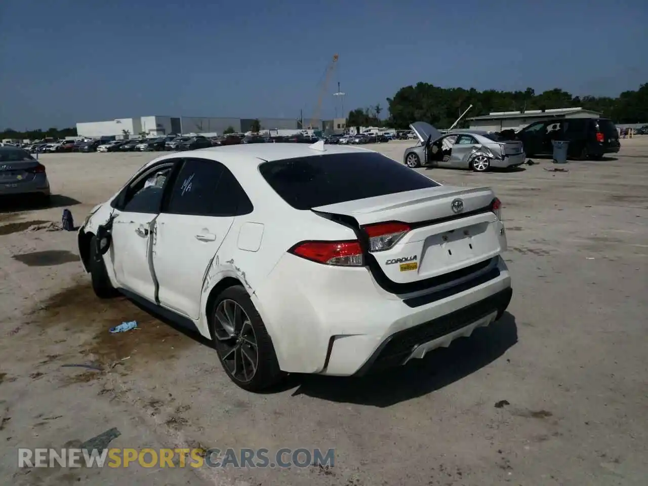 3 Фотография поврежденного автомобиля JTDS4RCE8LJ046439 TOYOTA COROLLA 2020