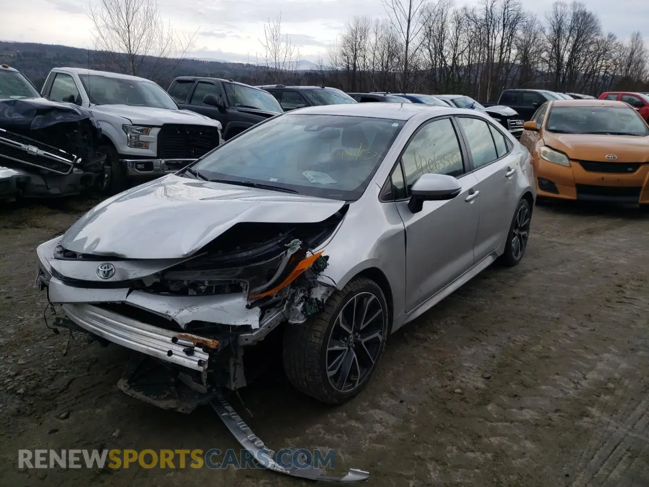 2 Photograph of a damaged car JTDS4RCE9LJ006435 TOYOTA COROLLA 2020