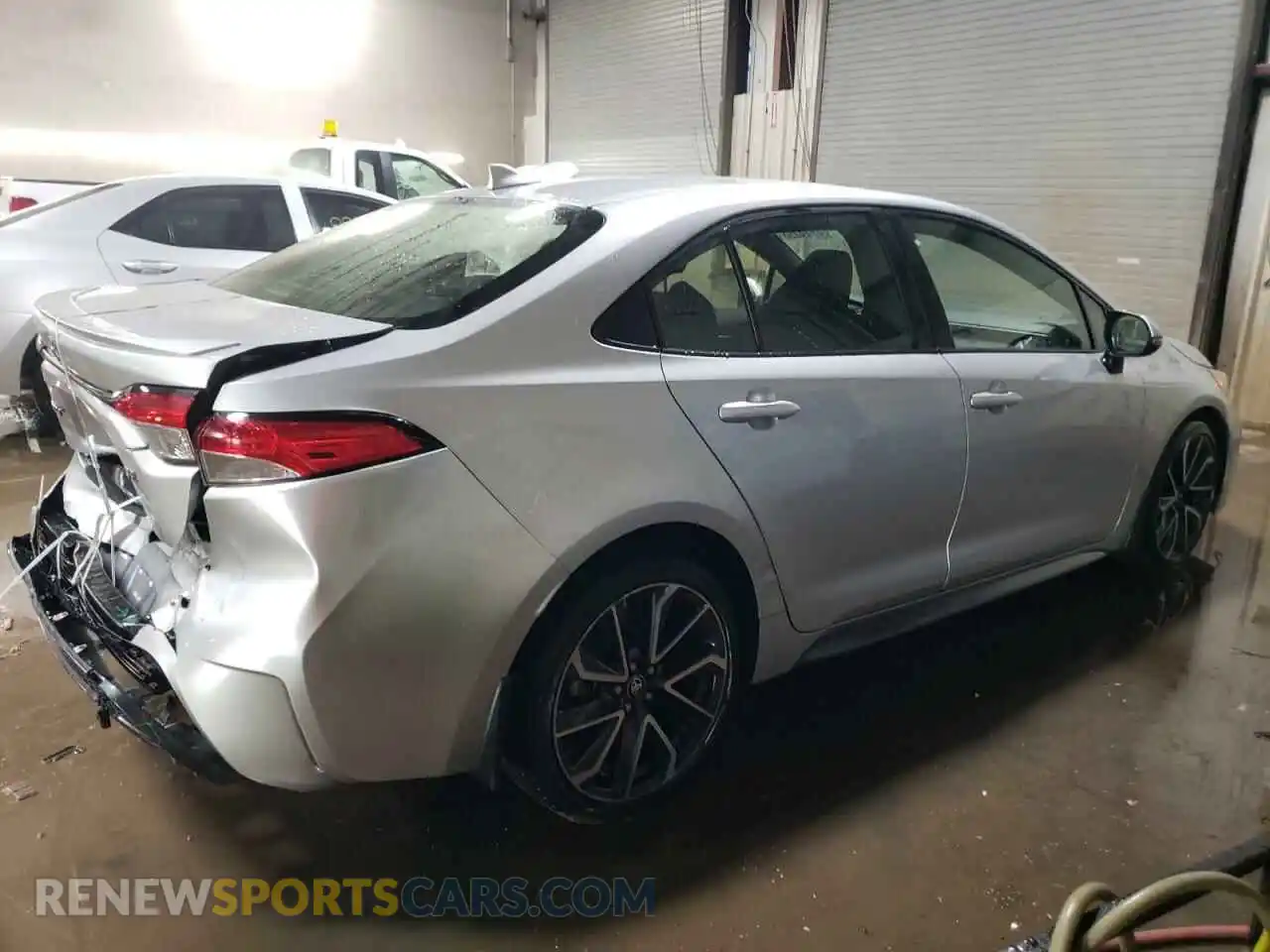 3 Photograph of a damaged car JTDS4RCE9LJ009092 TOYOTA COROLLA 2020