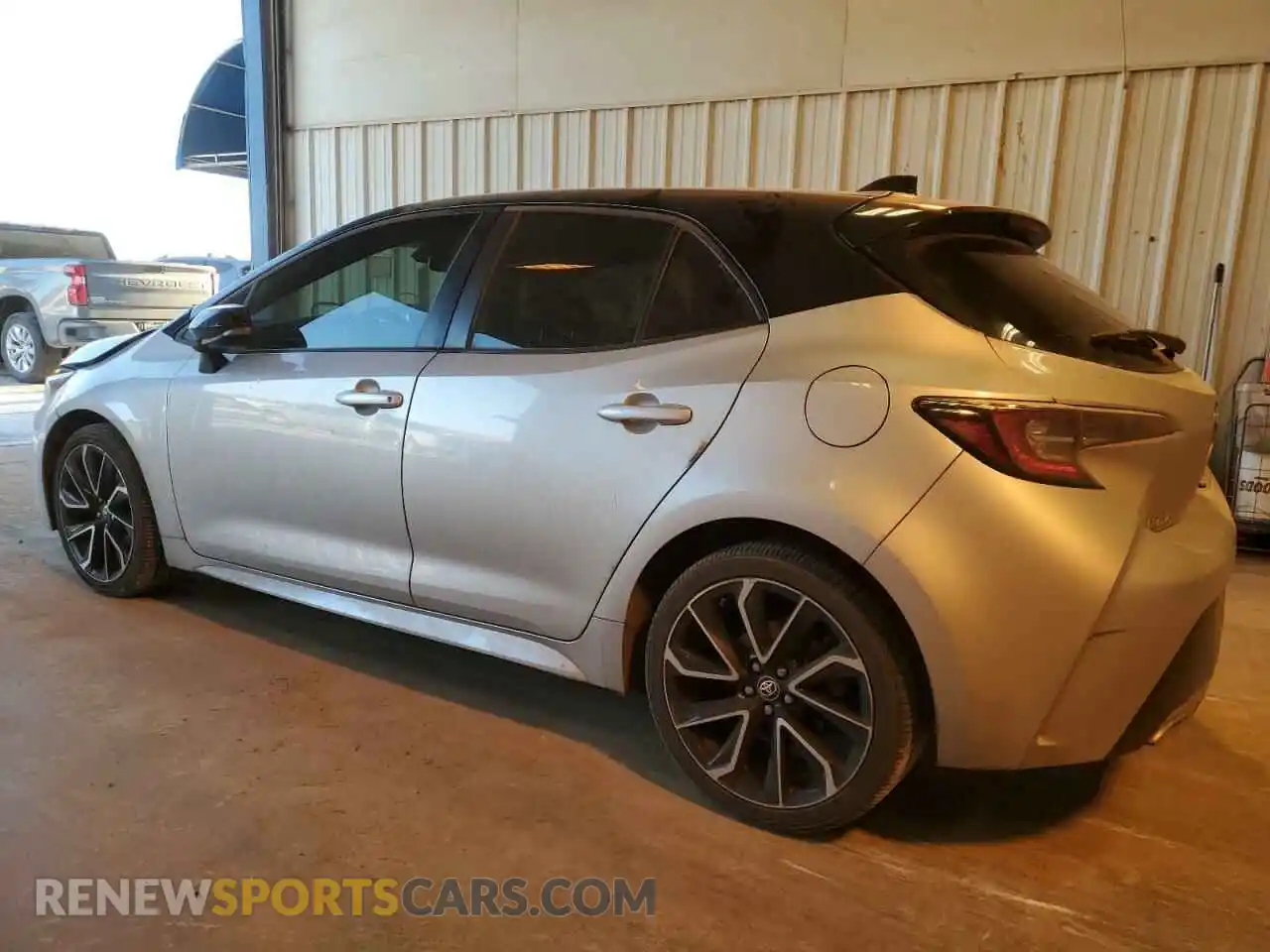 2 fotografías del automóvil dañado JTNA4RBE7L3073614 TOYOTA COROLLA 2020
