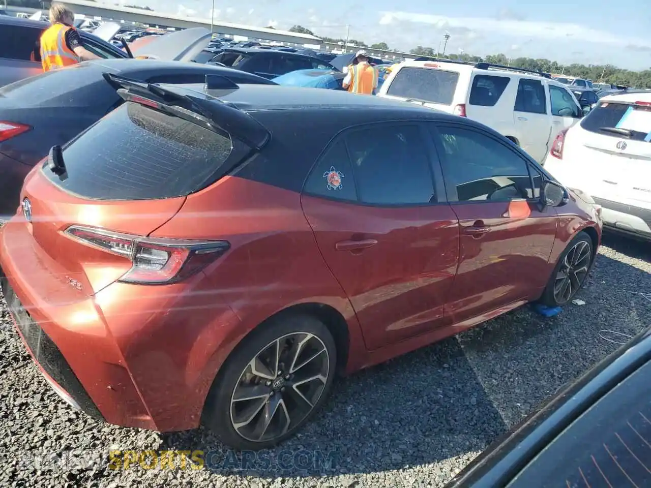 3 Photograph of a damaged car JTNC4RBE6L3102514 TOYOTA COROLLA 2020