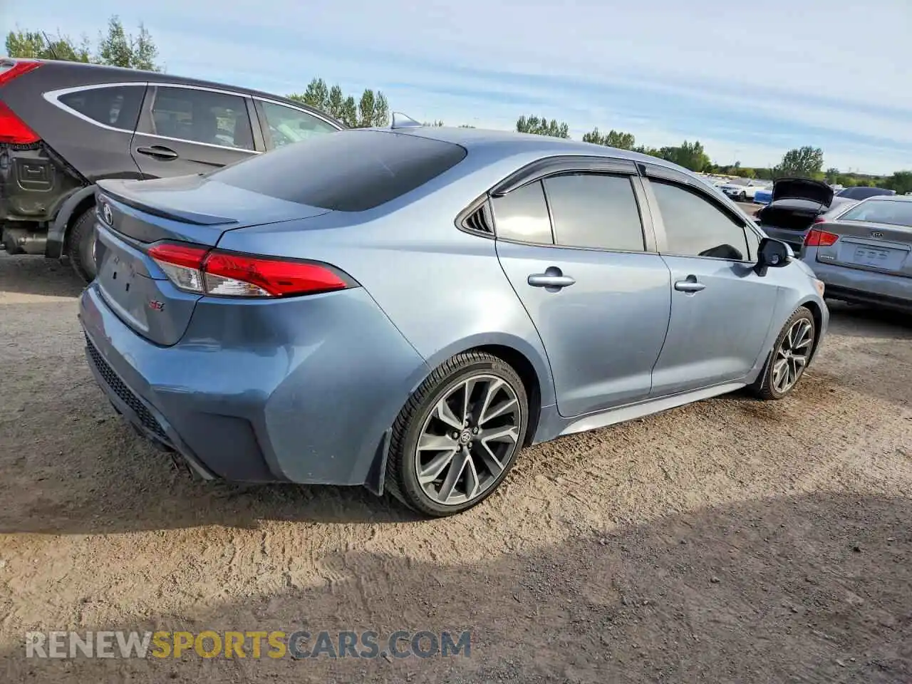 3 Photograph of a damaged car 5YFB4MBE3MP072772 TOYOTA COROLLA 2021