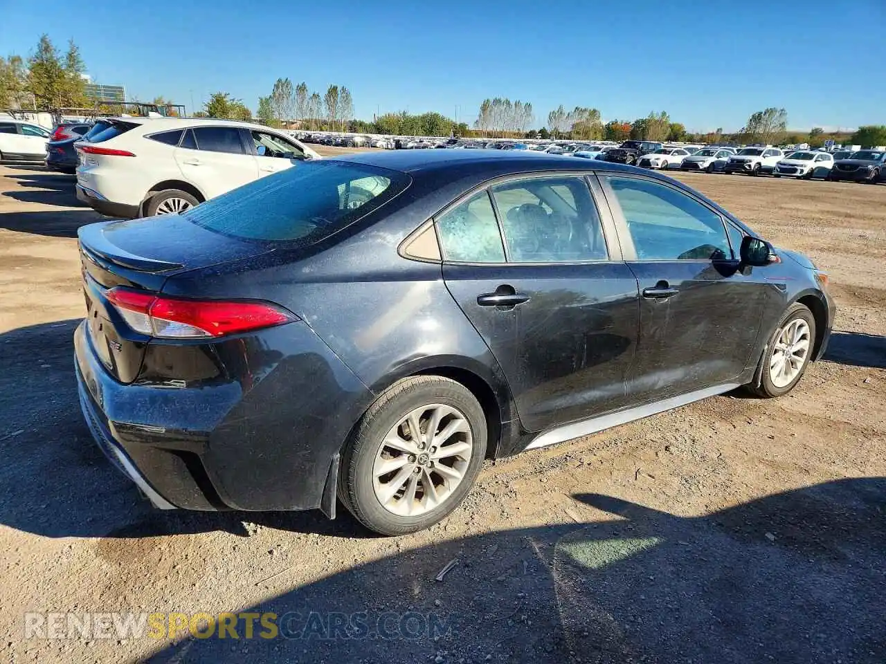 3 fotografías del automóvil dañado 5YFB4MBEXMP072607 TOYOTA COROLLA 2021