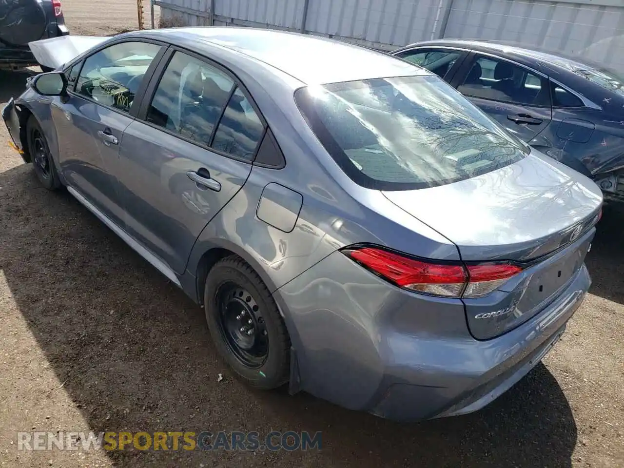 3 Photograph of a damaged car 5YFBPMBE0MP152053 TOYOTA COROLLA 2021